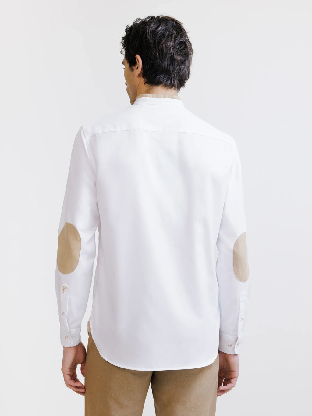 Chemise col mao avec coudière en suède blanche - IZAC