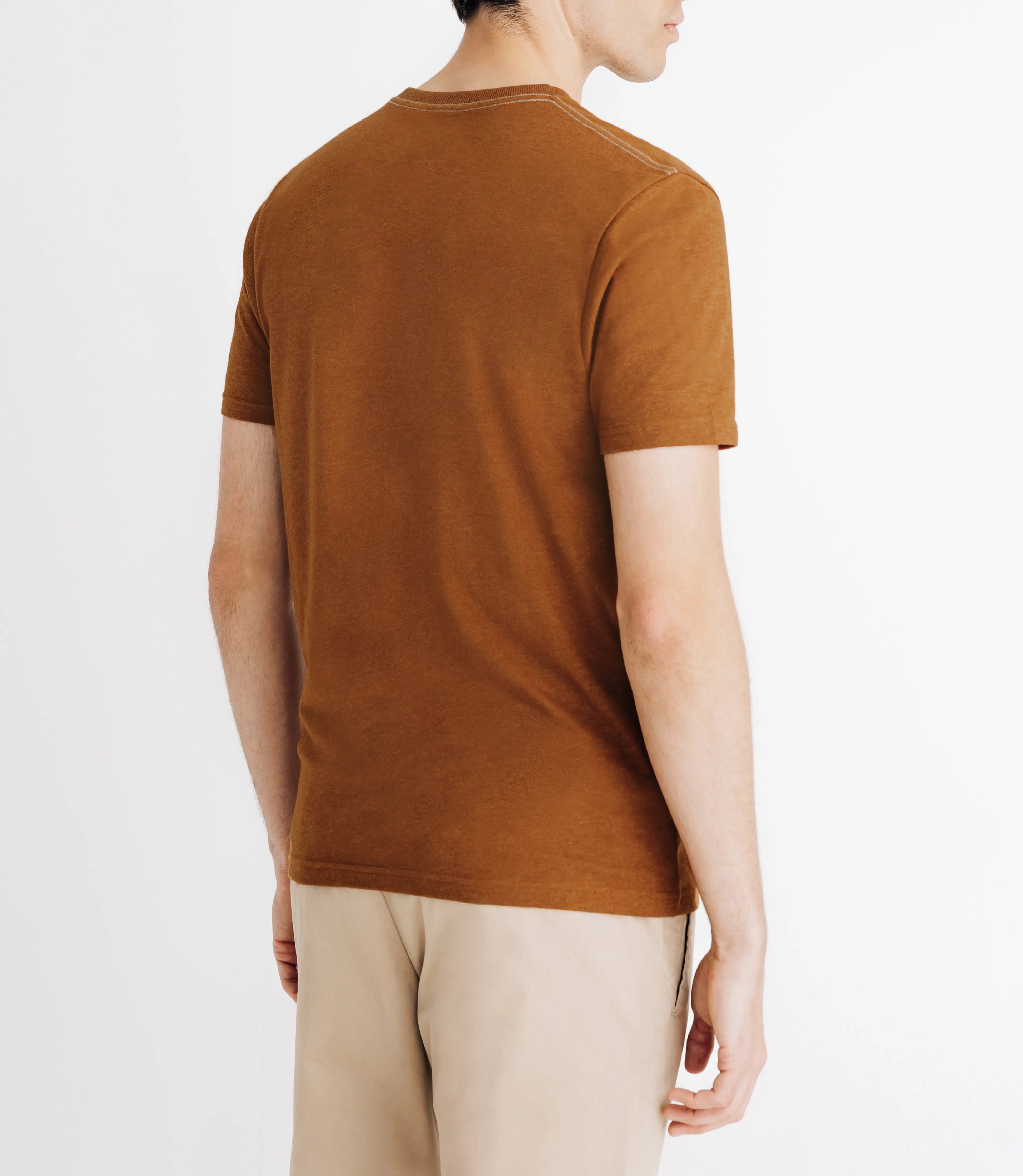 T-shirt col V avec poche camel - IZAC
