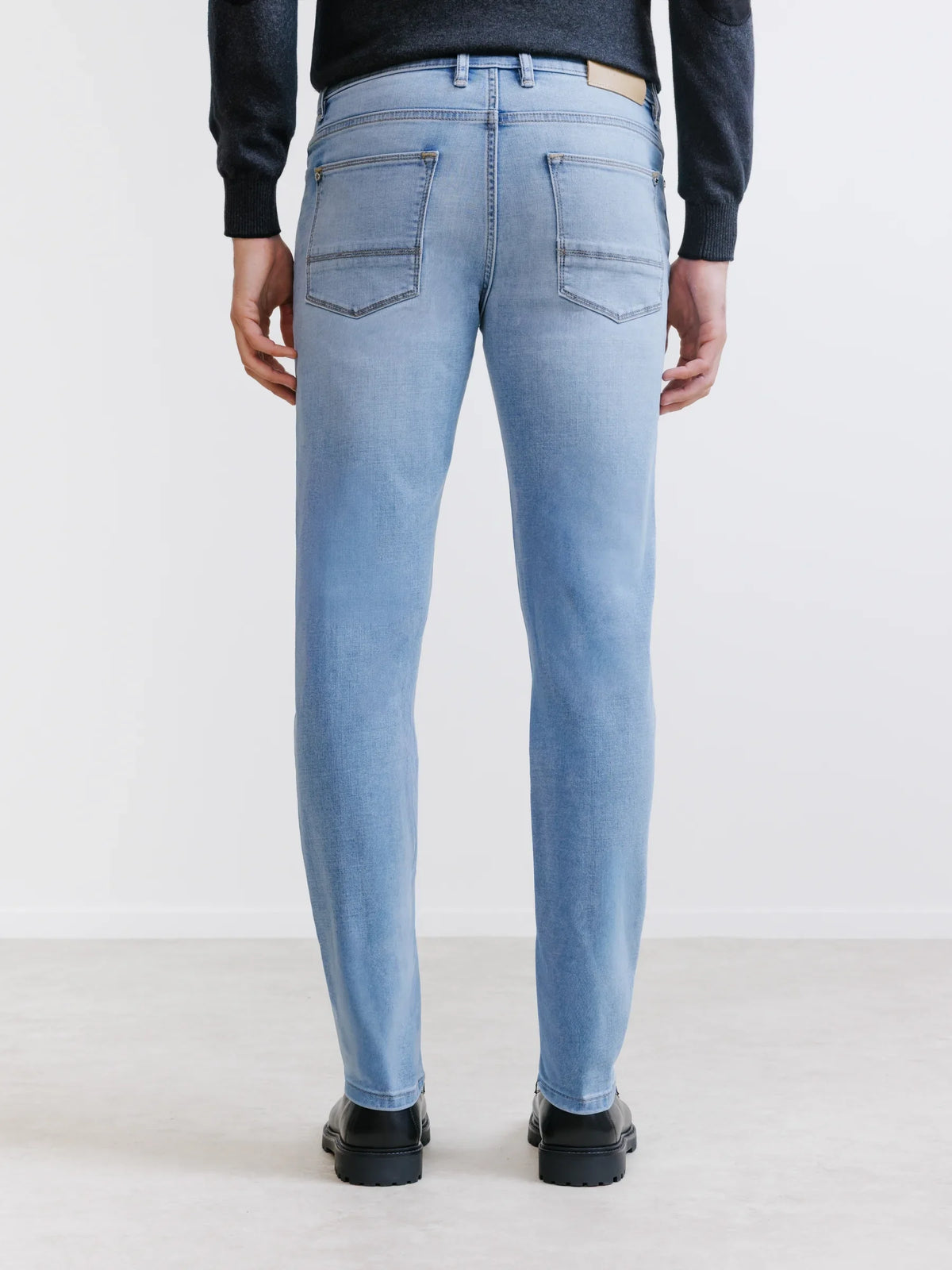Jean 5 poches slim bleach - IZAC