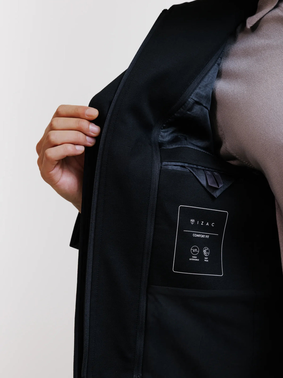 Veste en maille avec parementure noire - IZAC