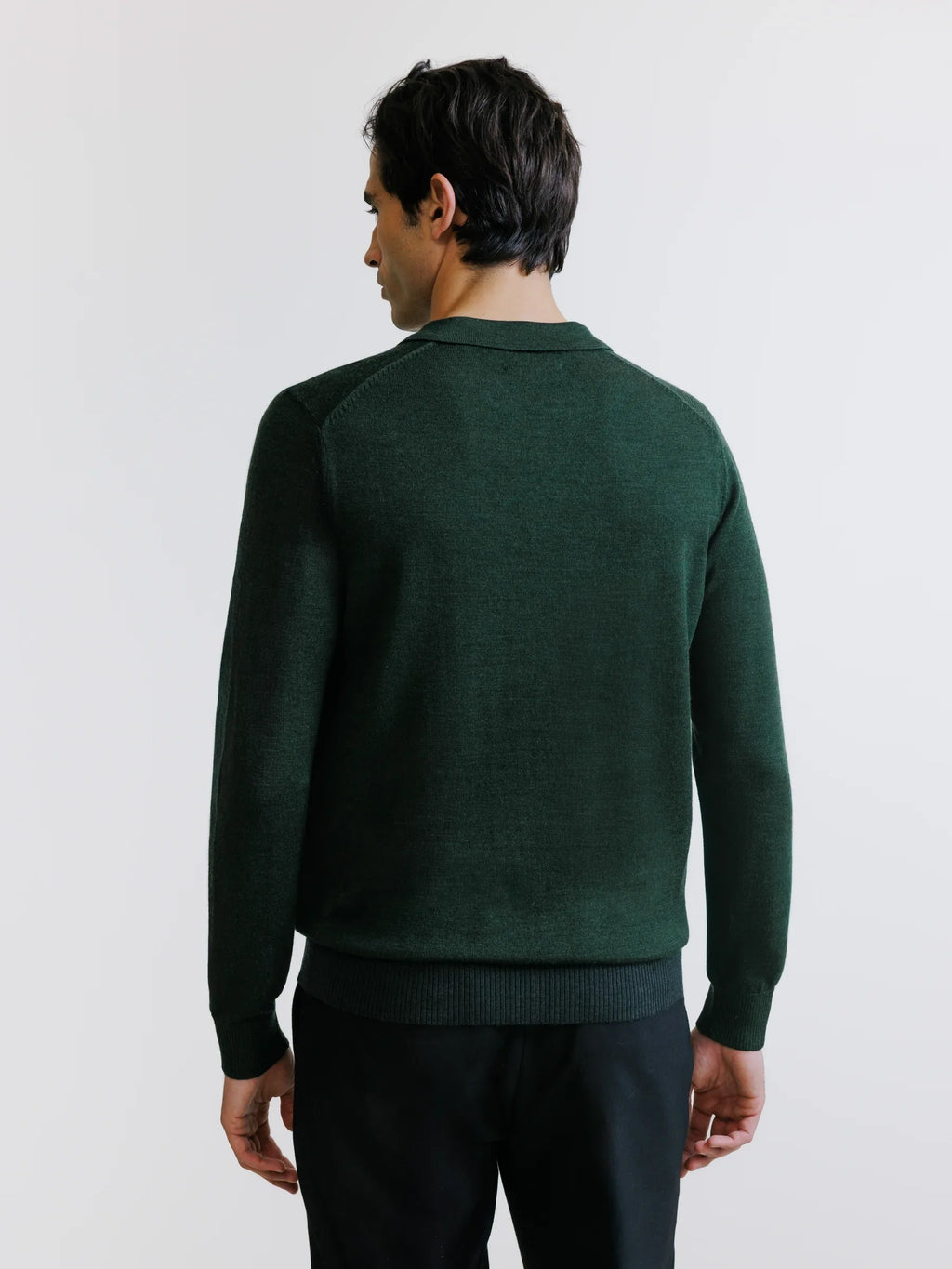 Pull col polo ouvert en laine mérinos vert foncé - IZAC