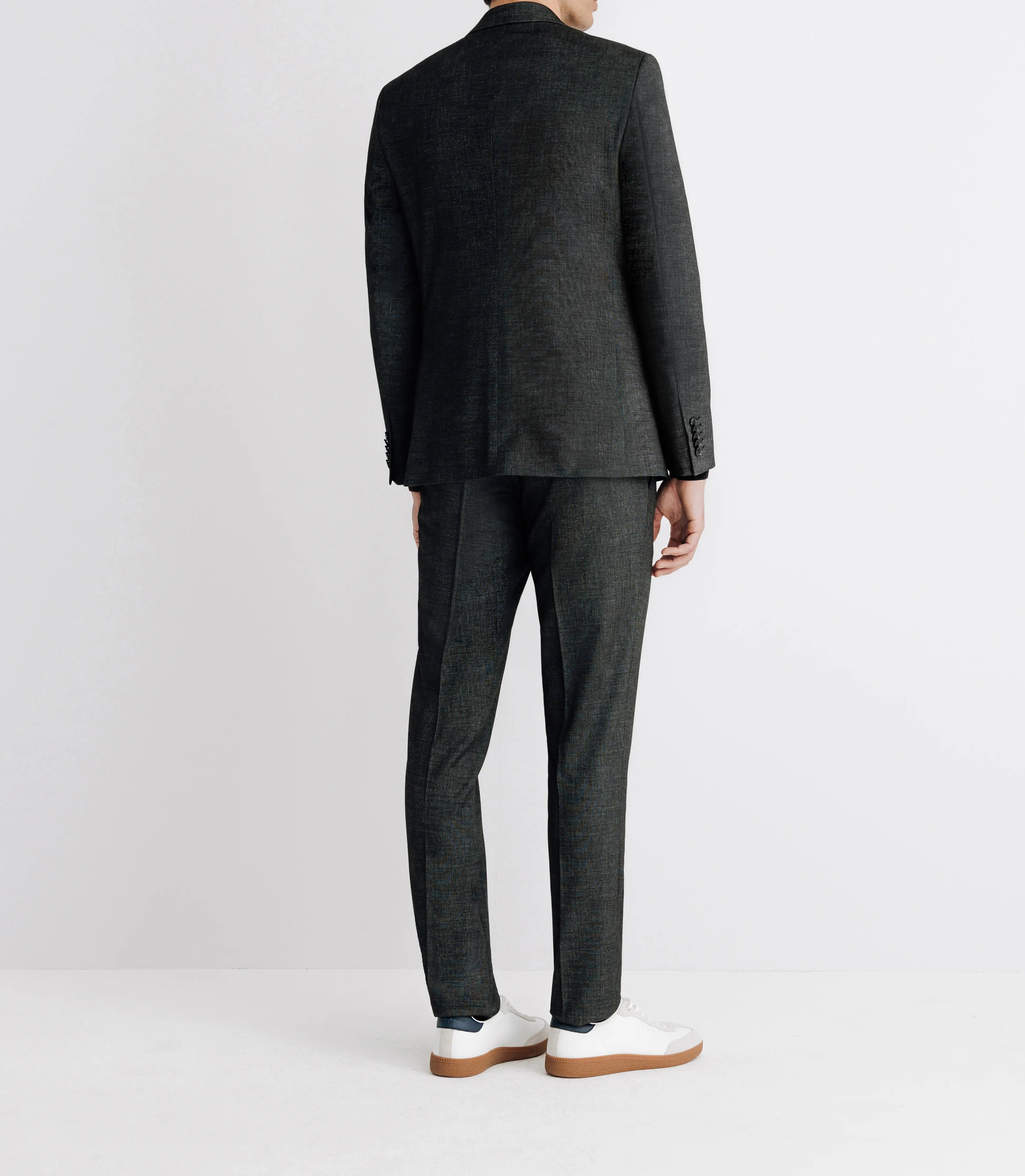 Costume avec 2 boutons noir - IZAC