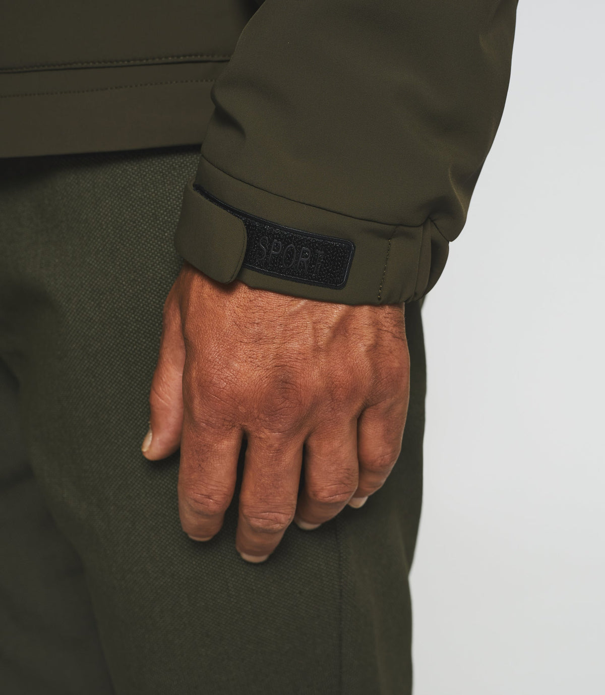 Blouson technique à capuche kaki MAHDY - IZAC