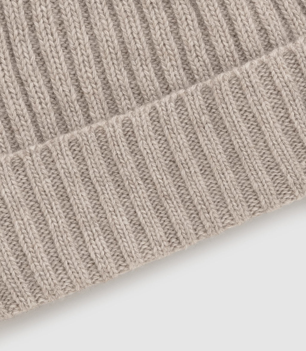 Bonnet en maille beige YEIMY - IZAC