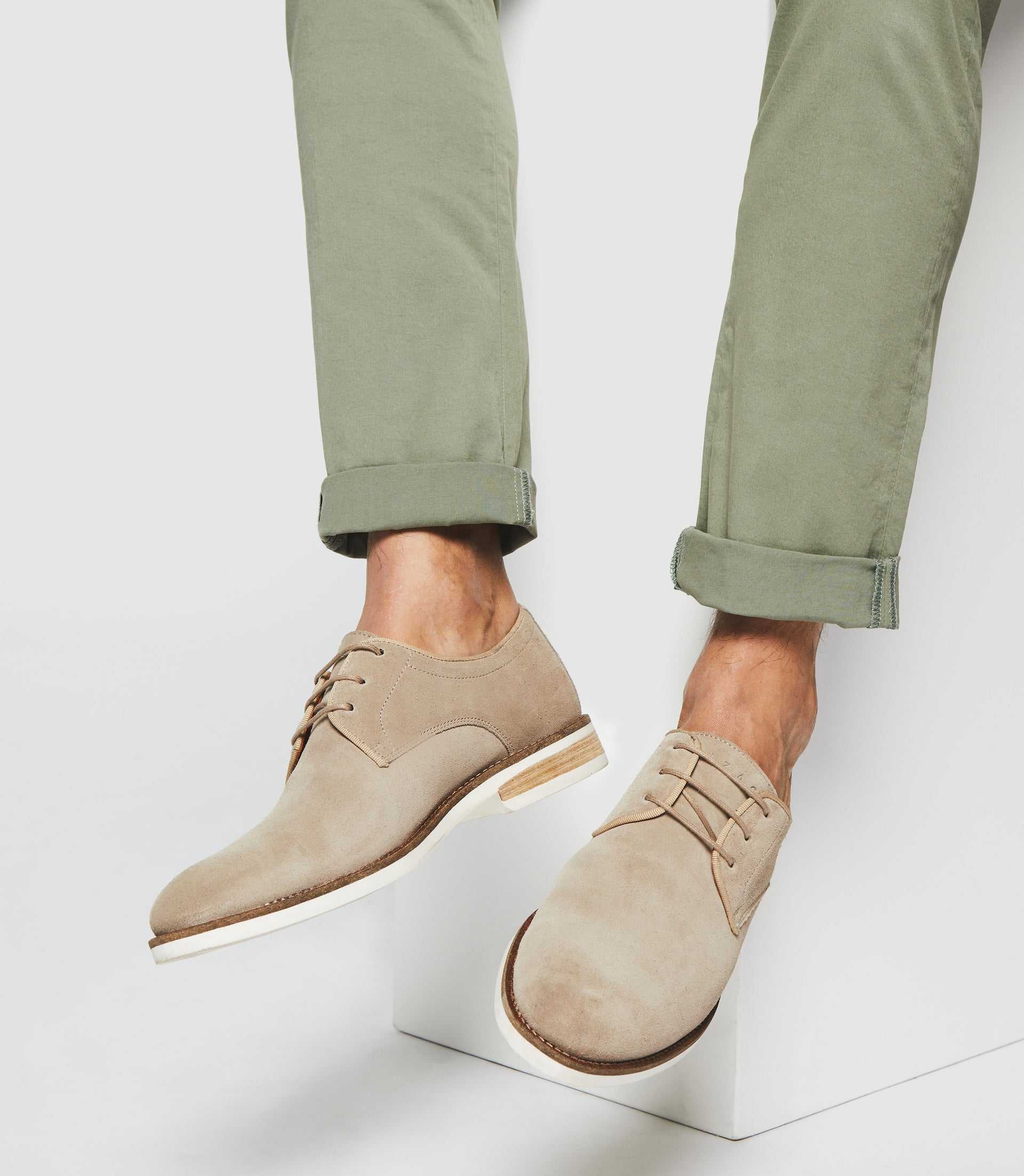 Derby en suède beige "Emerico" - IZAC