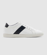 Sneakers en cuir blanche et marine "Eva" - IZAC