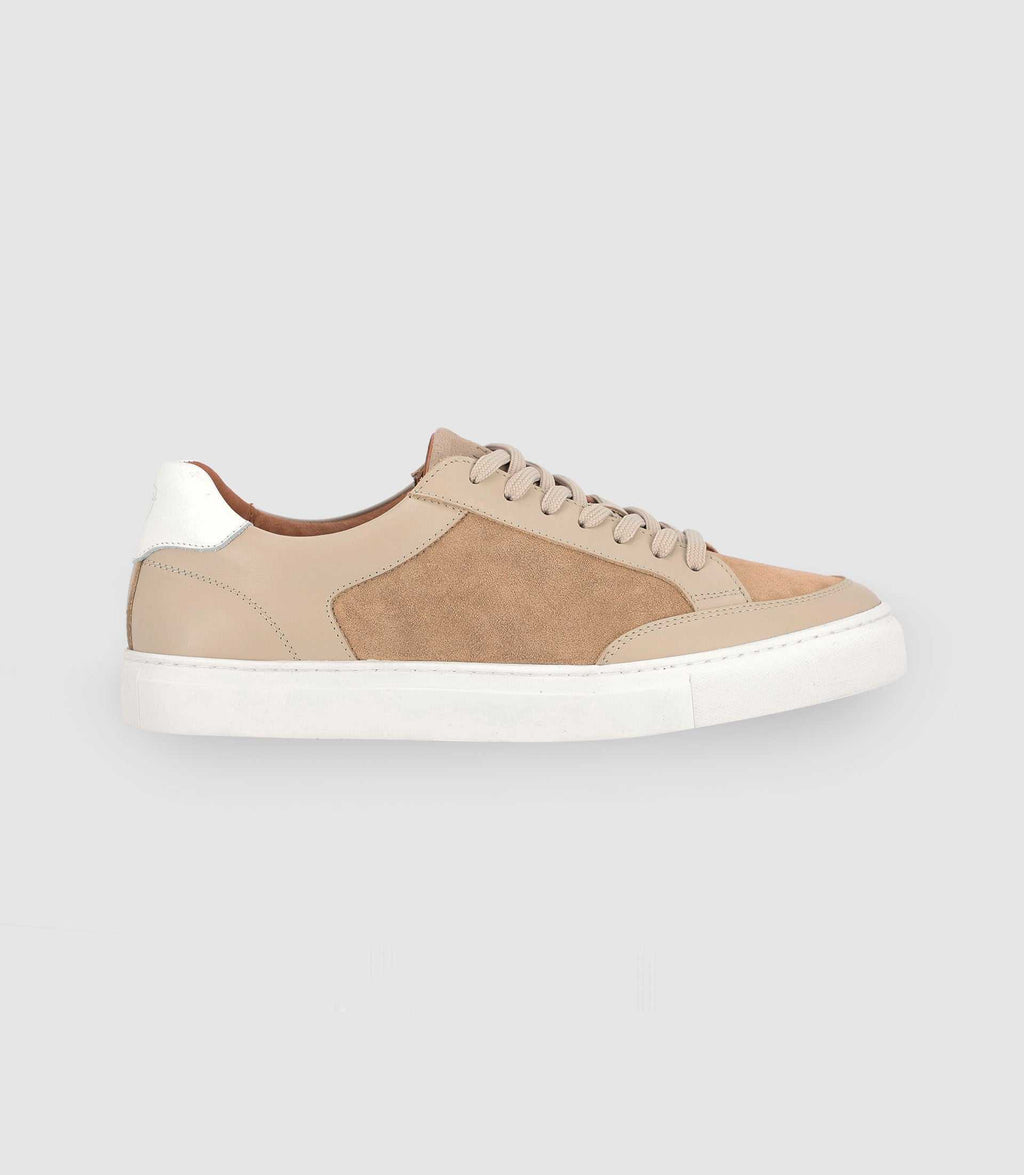 Sneakers en cuir beige - IZAC