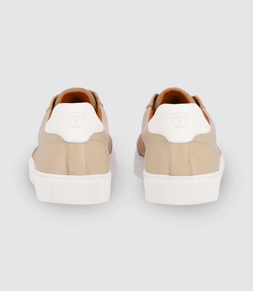 Sneakers en cuir beige - IZAC