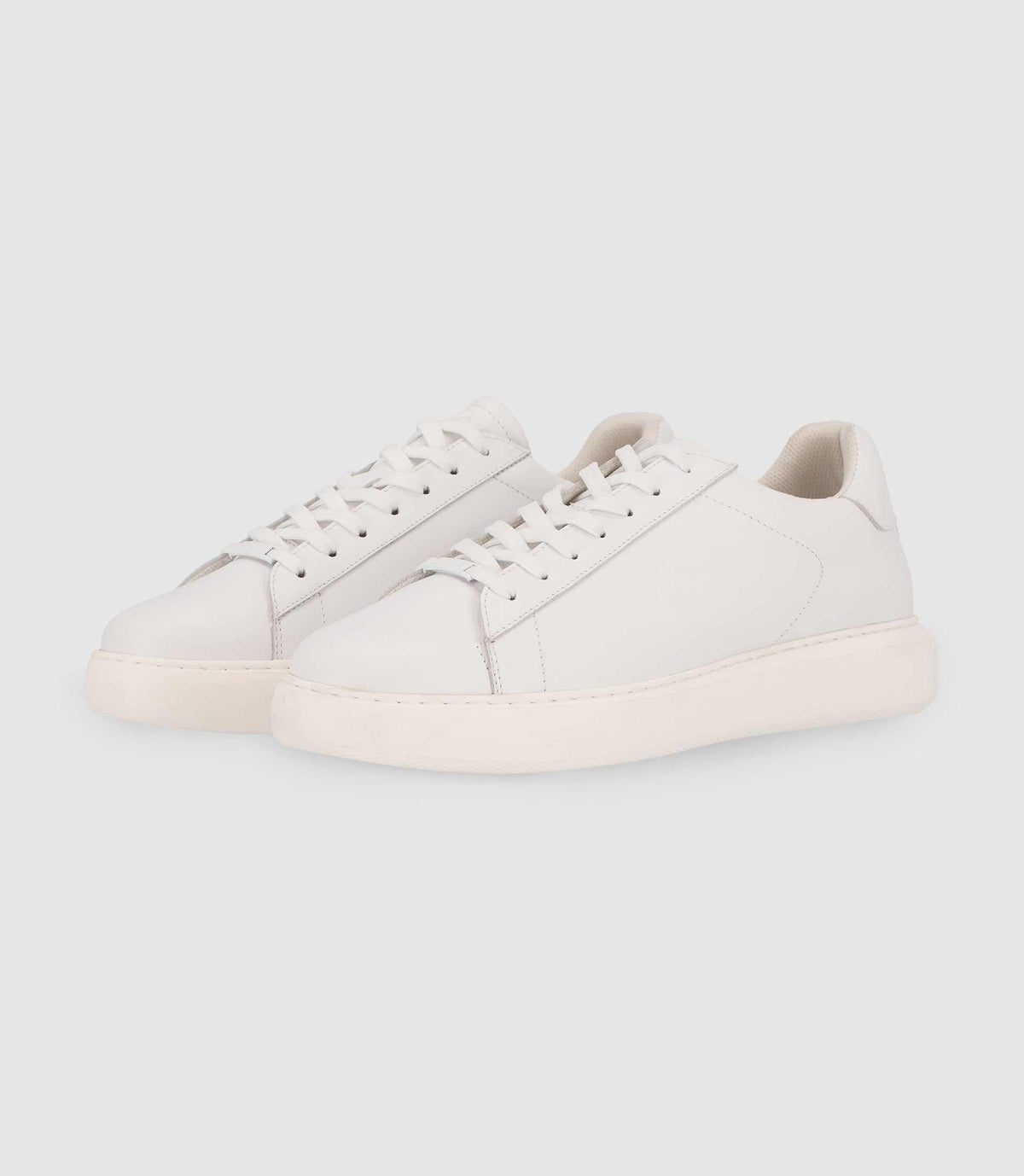 Sneakers à lacets blanches - IZAC
