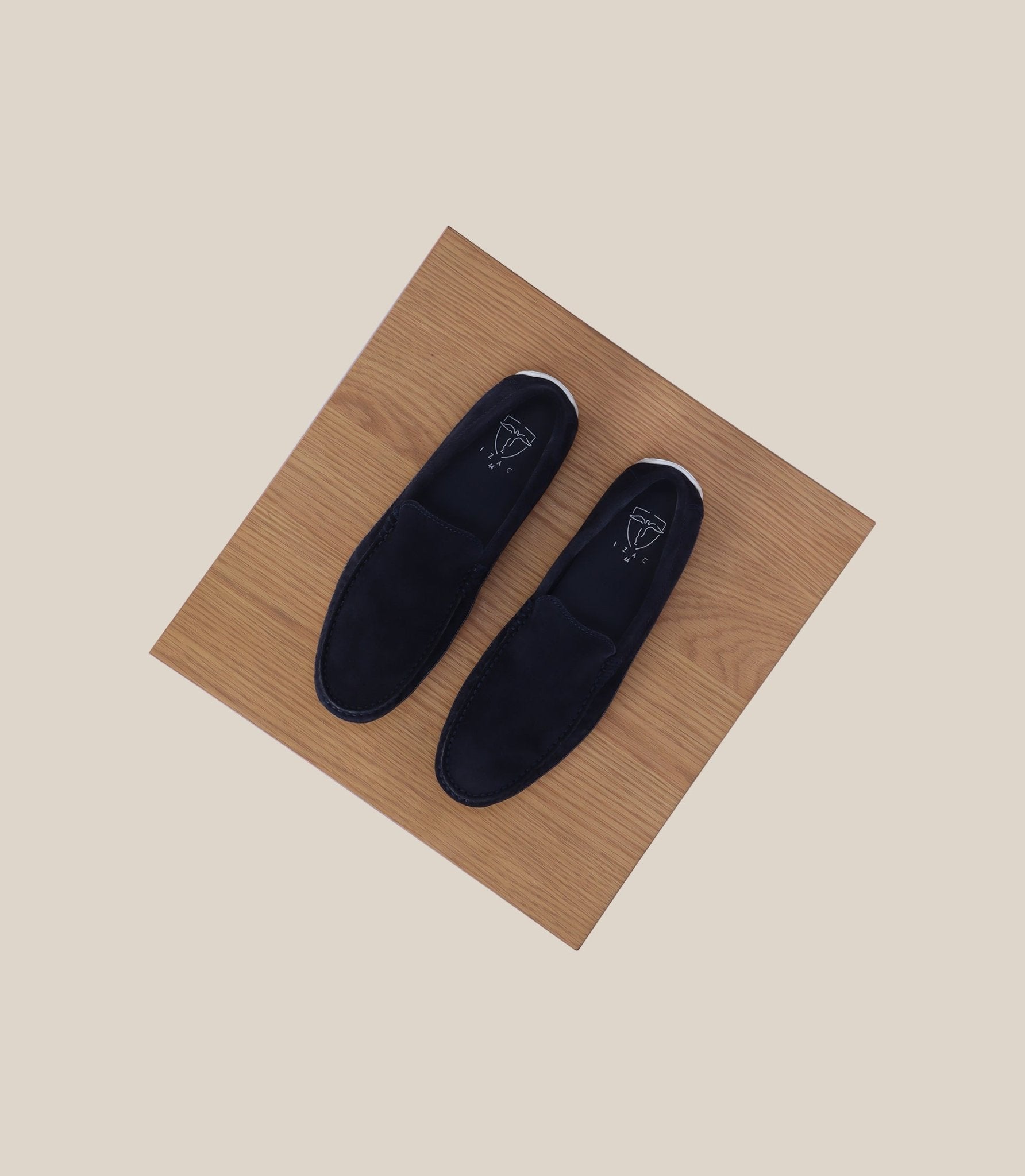 Mocassin en daim marine - IZAC