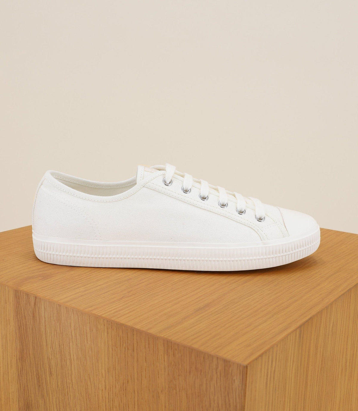 Chaussures baskets en toile écru - IZAC