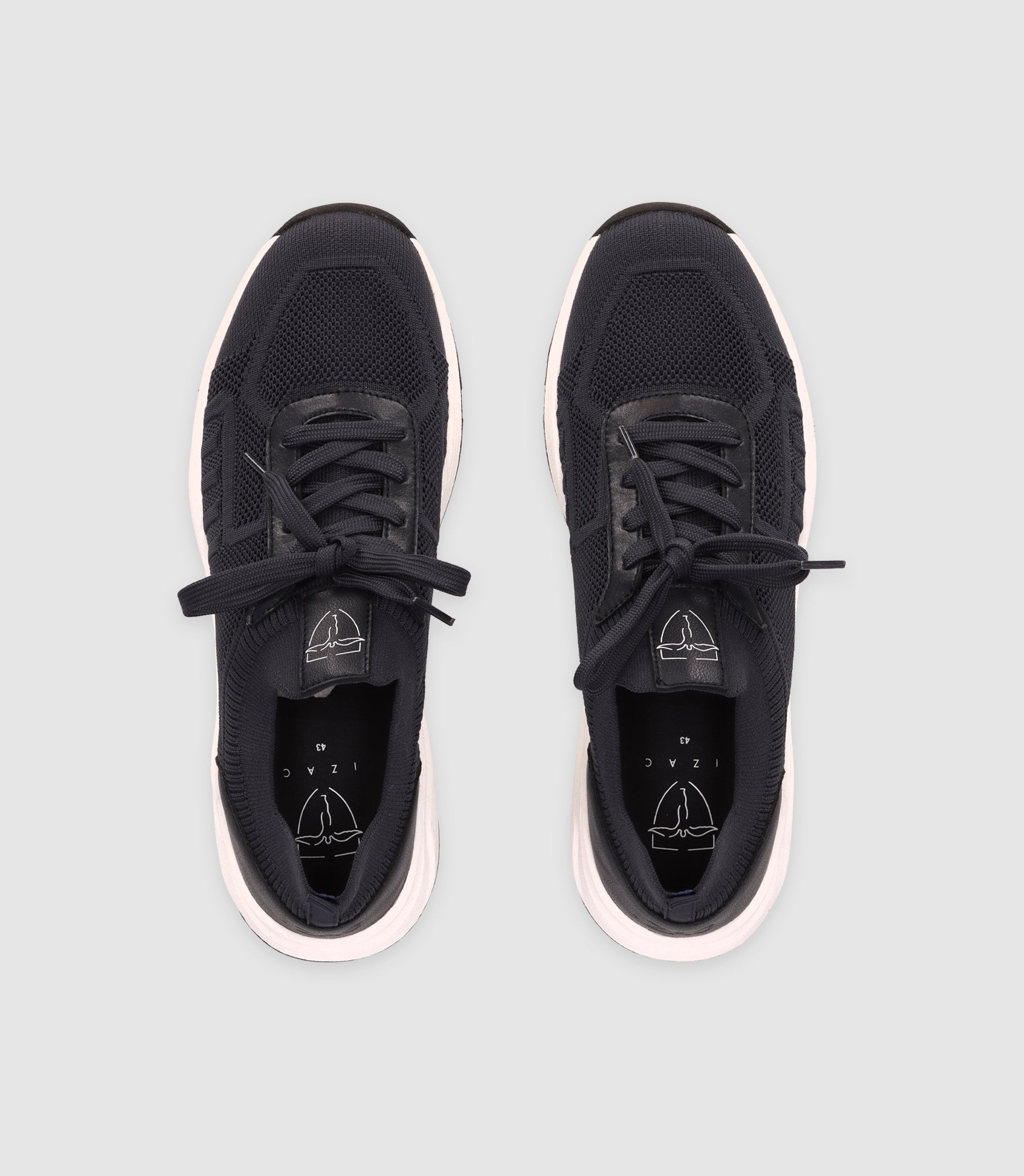 Chaussures sneakers en maille marine - IZAC