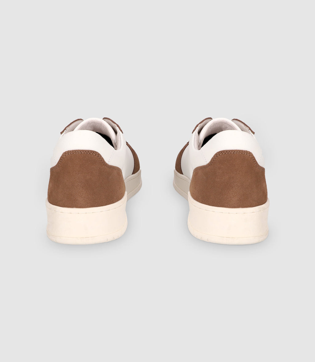 Chaussures sneakers avec logo taupe - IZAC
