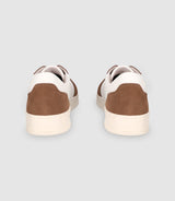 Chaussures sneakers avec logo taupe - IZAC
