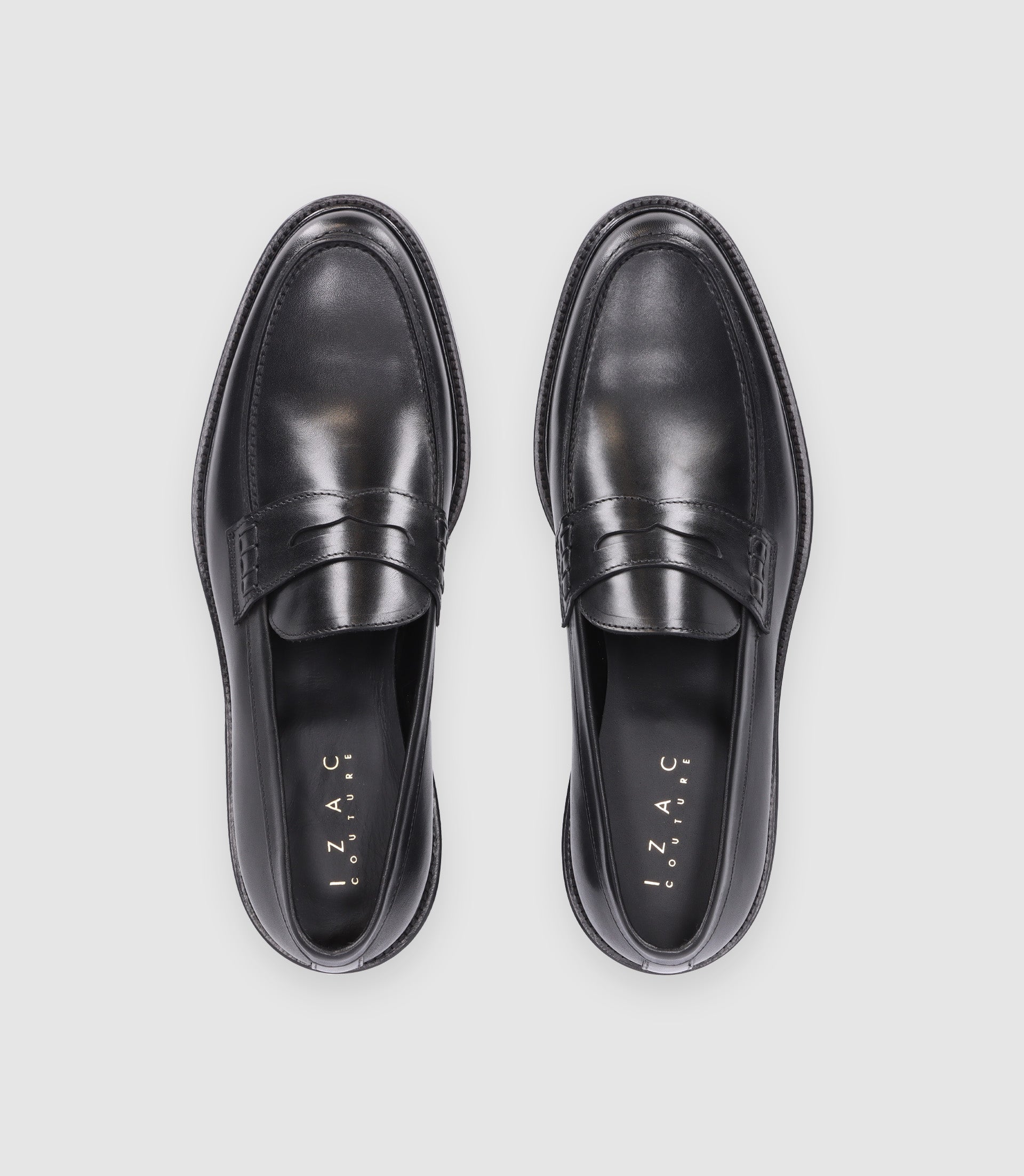 Chaussures mocassins en cuir lisse noires - IZAC