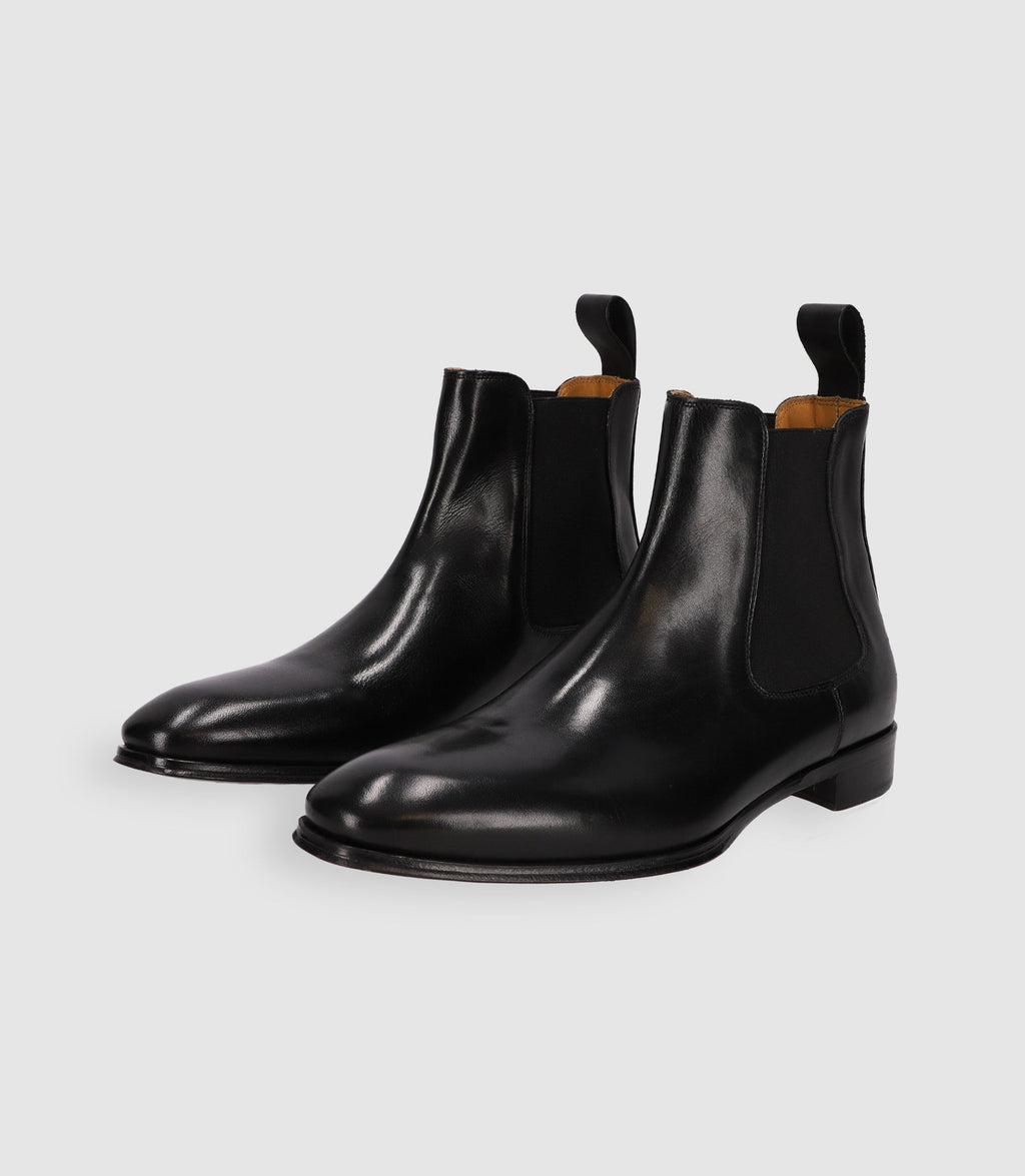 Chaussures chelsea en cuir noires - IZAC