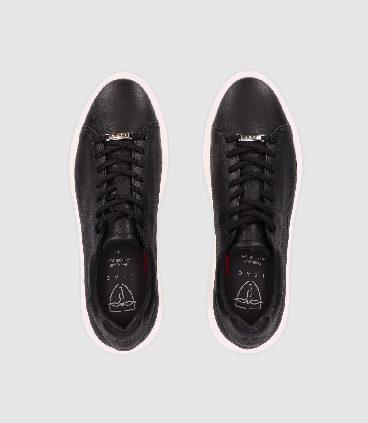 Chaussures sneakers à lacets en cuir noires - IZAC
