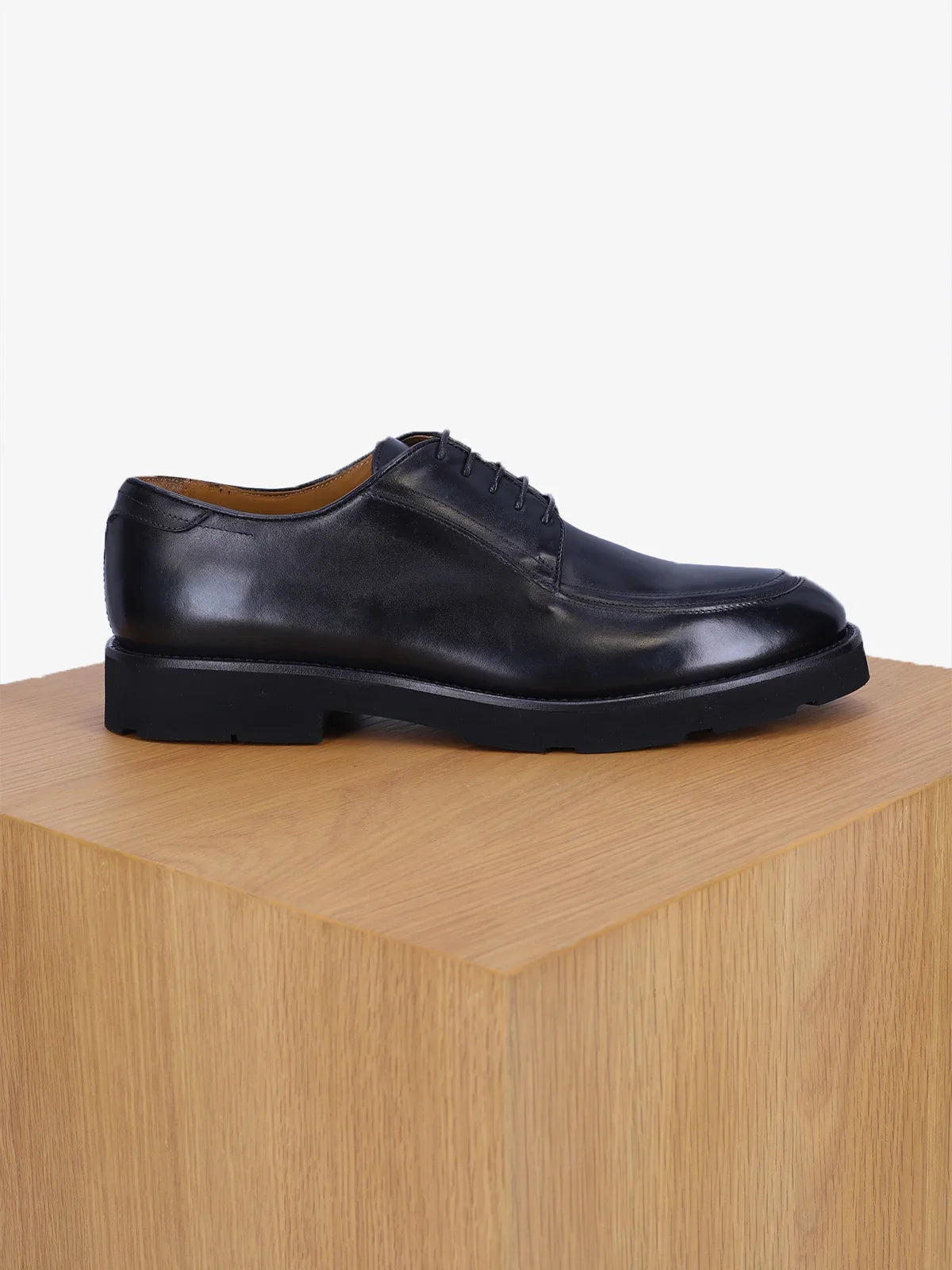 Chaussures noires - IZAC
