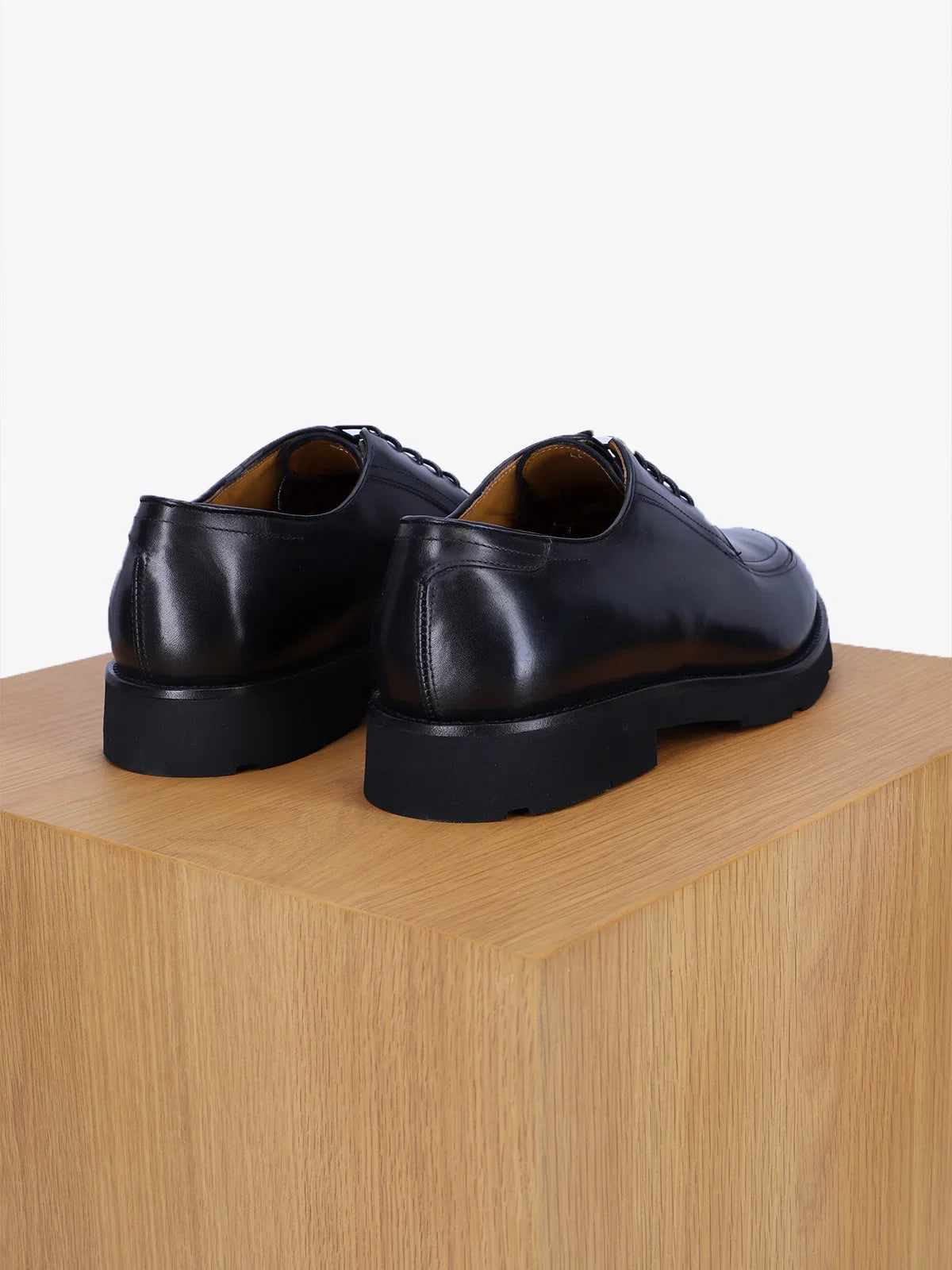 Chaussures noires - IZAC