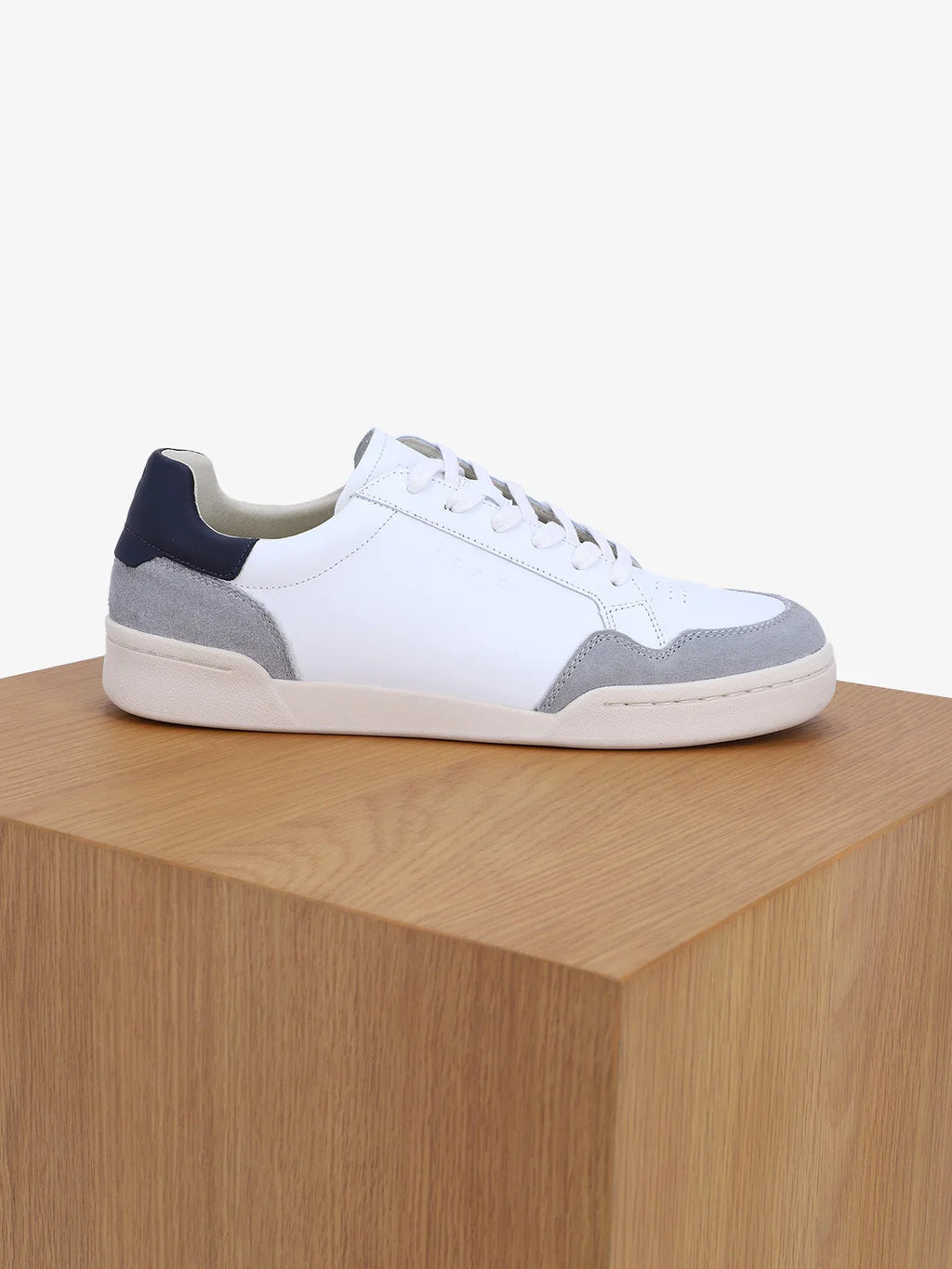 Baskets en cuir blanc - IZAC