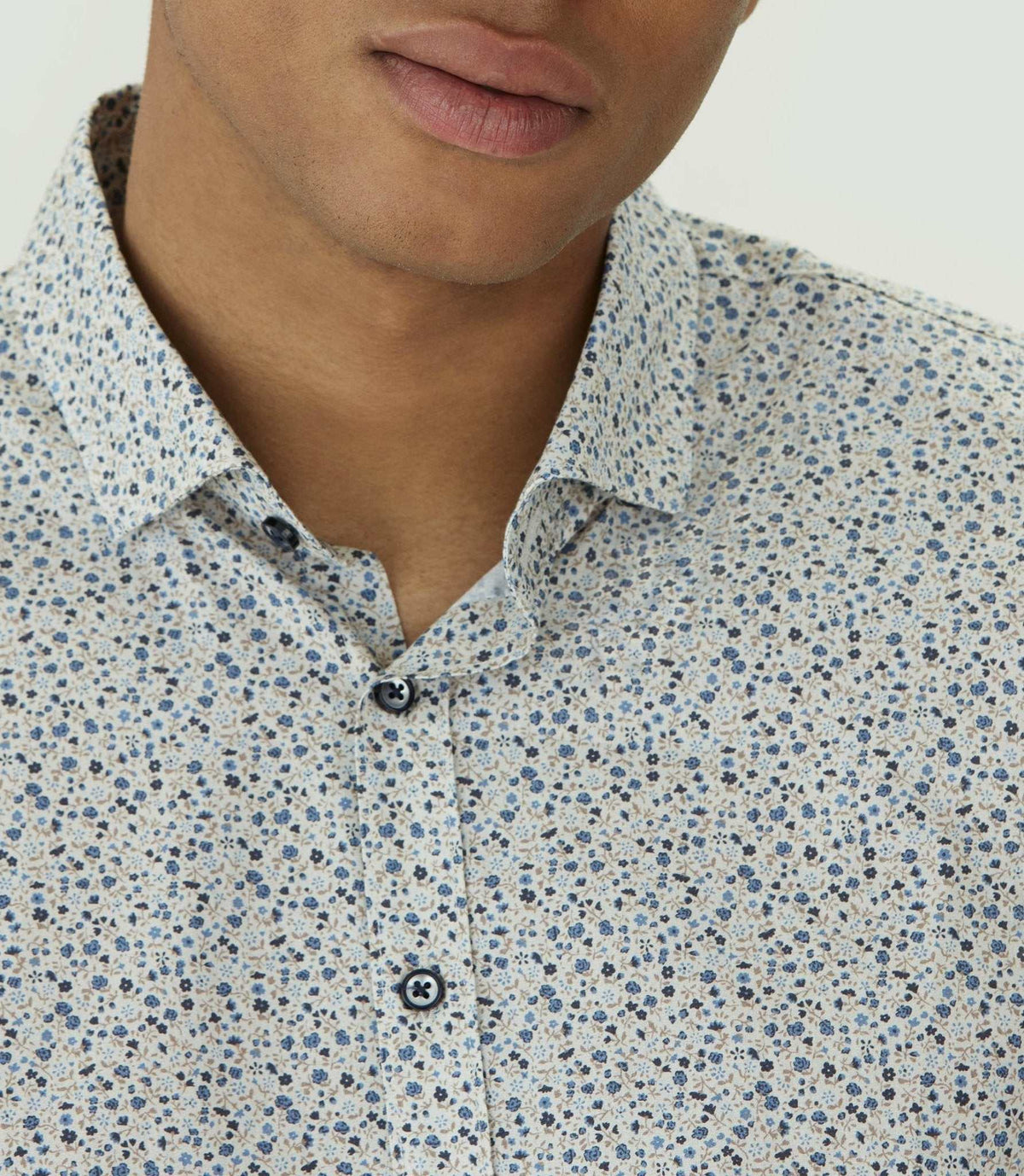 Chemise casual en coton bleu ciel "Maela" - IZAC