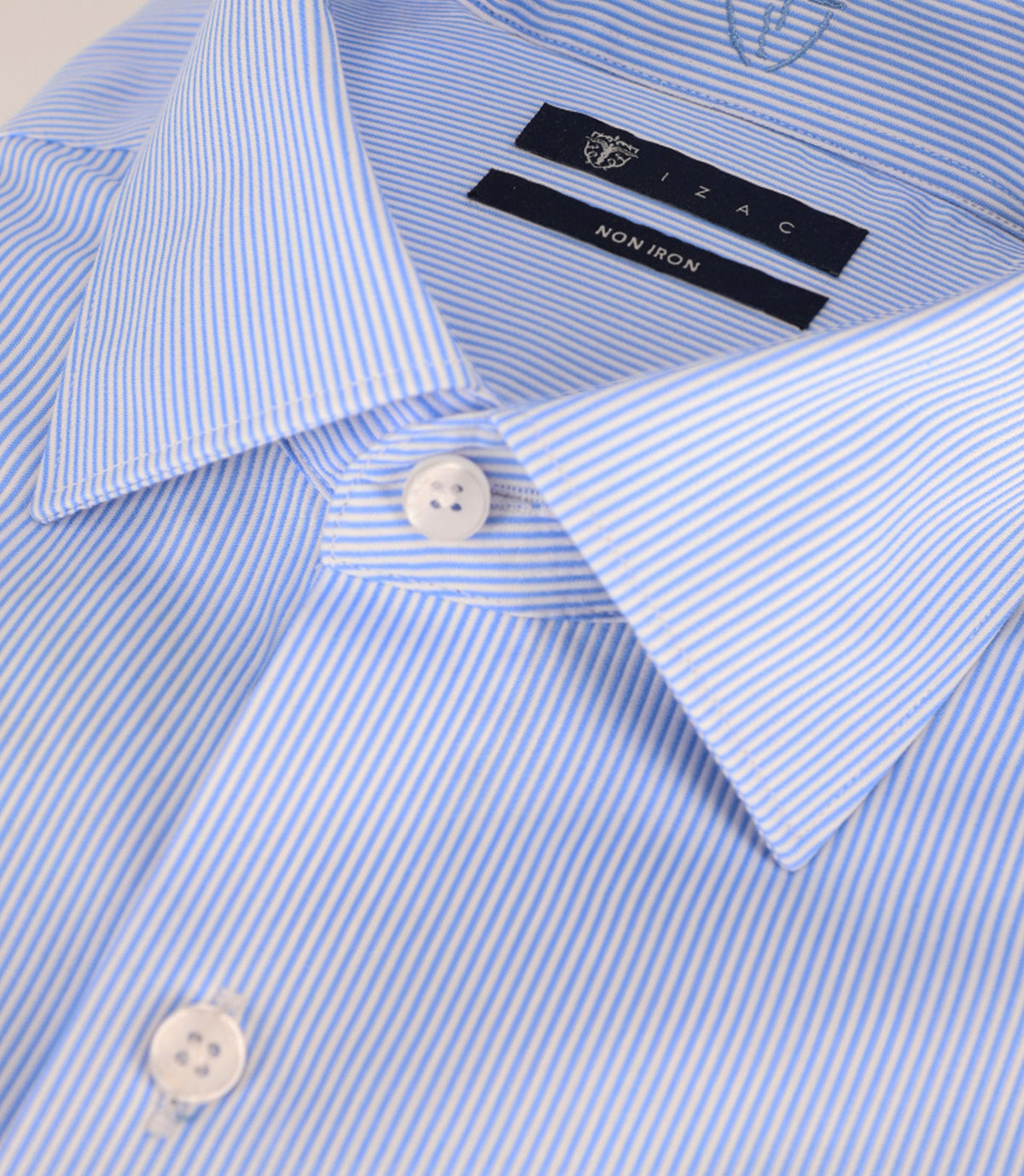 Chemise infroissable ciel - IZAC