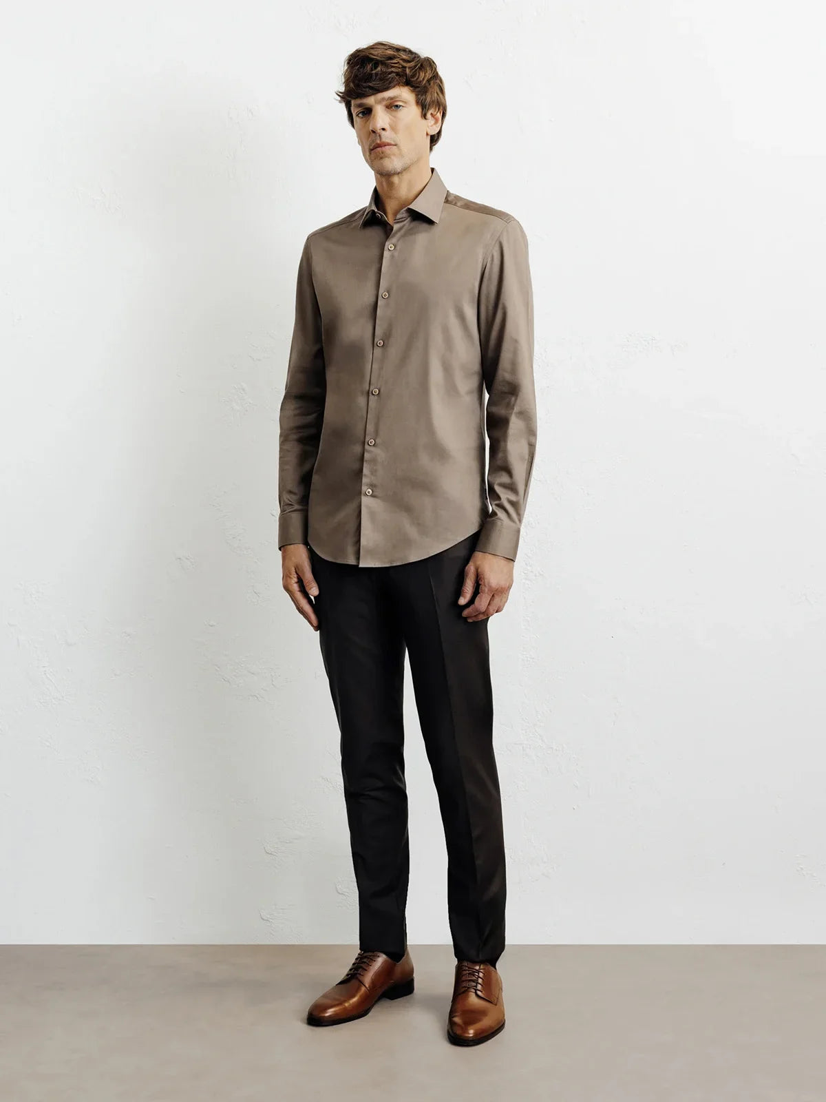 Chemise ville en satin de coton chatain - IZAC