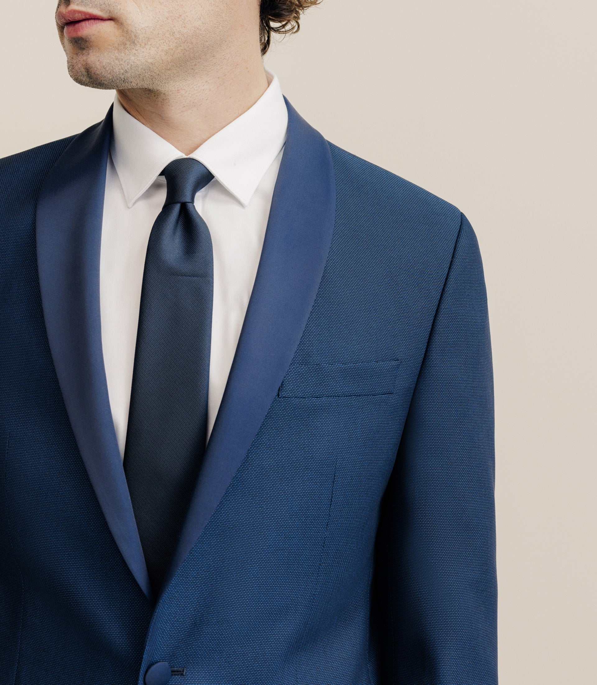 Costume cérémonie avec un col châle bleu - IZAC