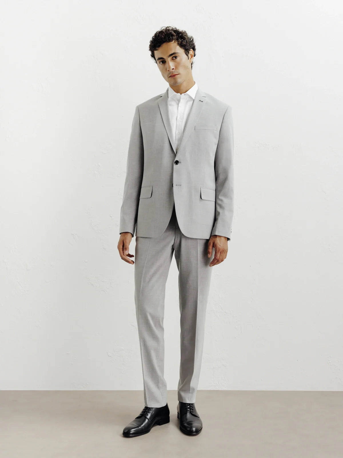 Costume avec 2 boutons gris - IZAC