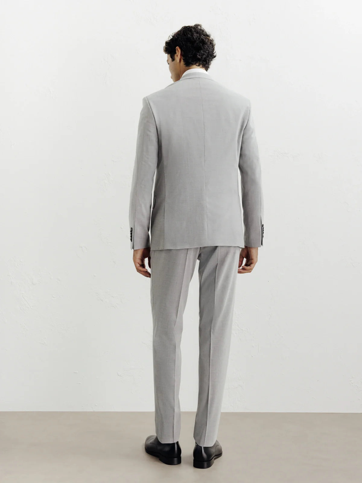 Costume avec 2 boutons gris - IZAC