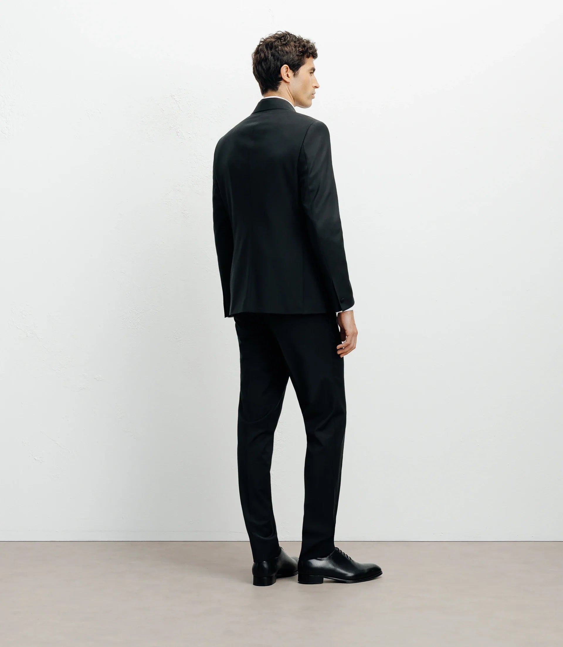 Costume croisé double col noir - IZAC