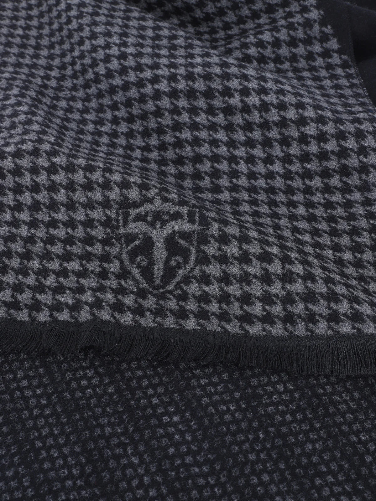 Écharpe noir - IZAC