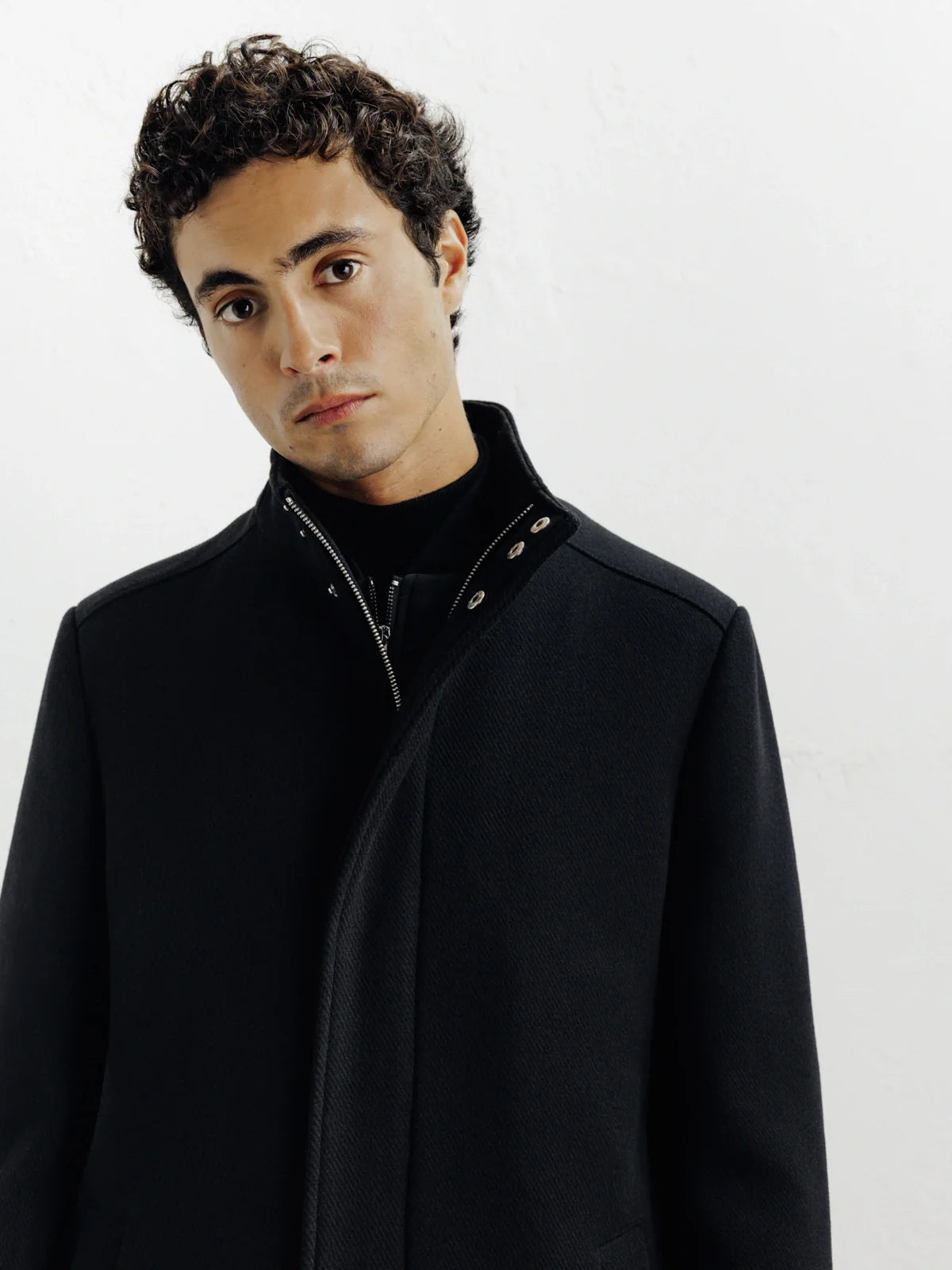 Manteau ville en laine noir - IZAC