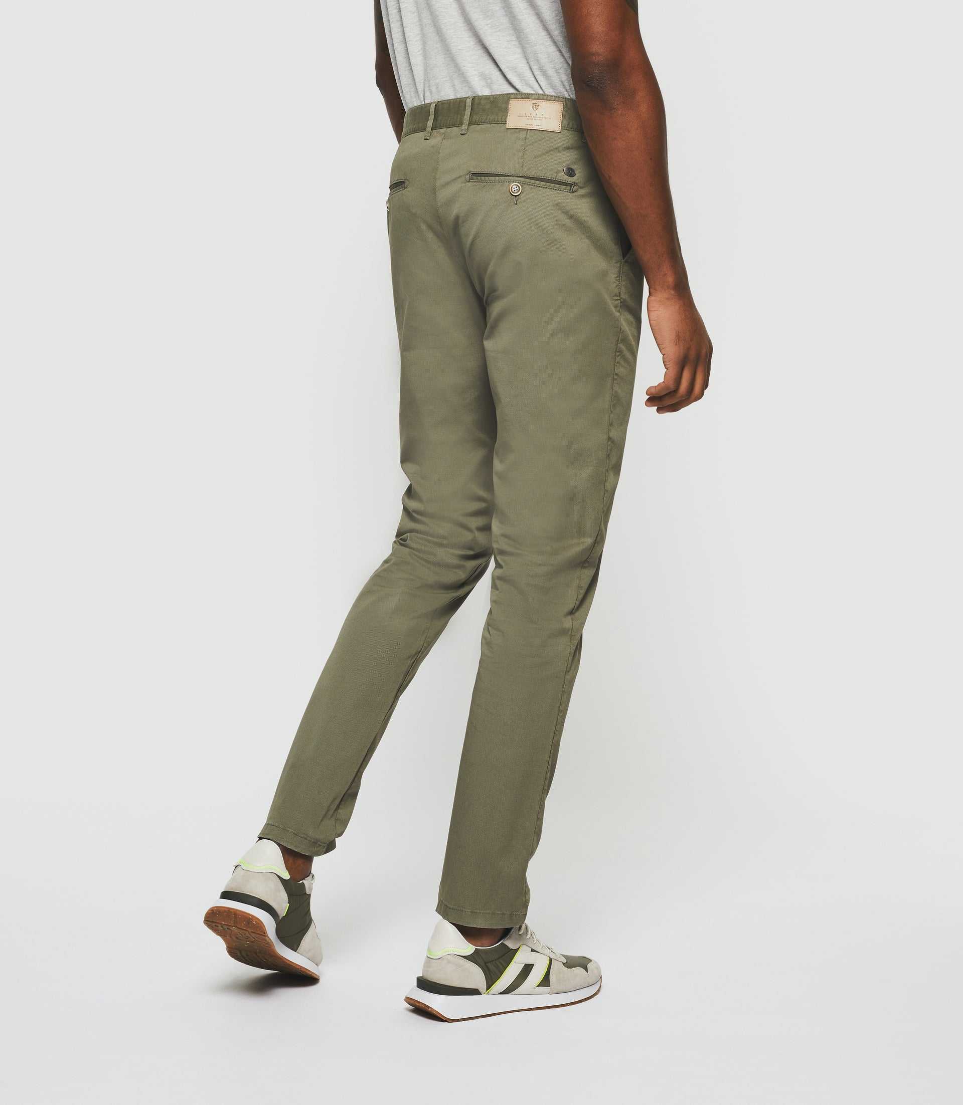 Pantalon slim kaki clair "Perline" - IZAC