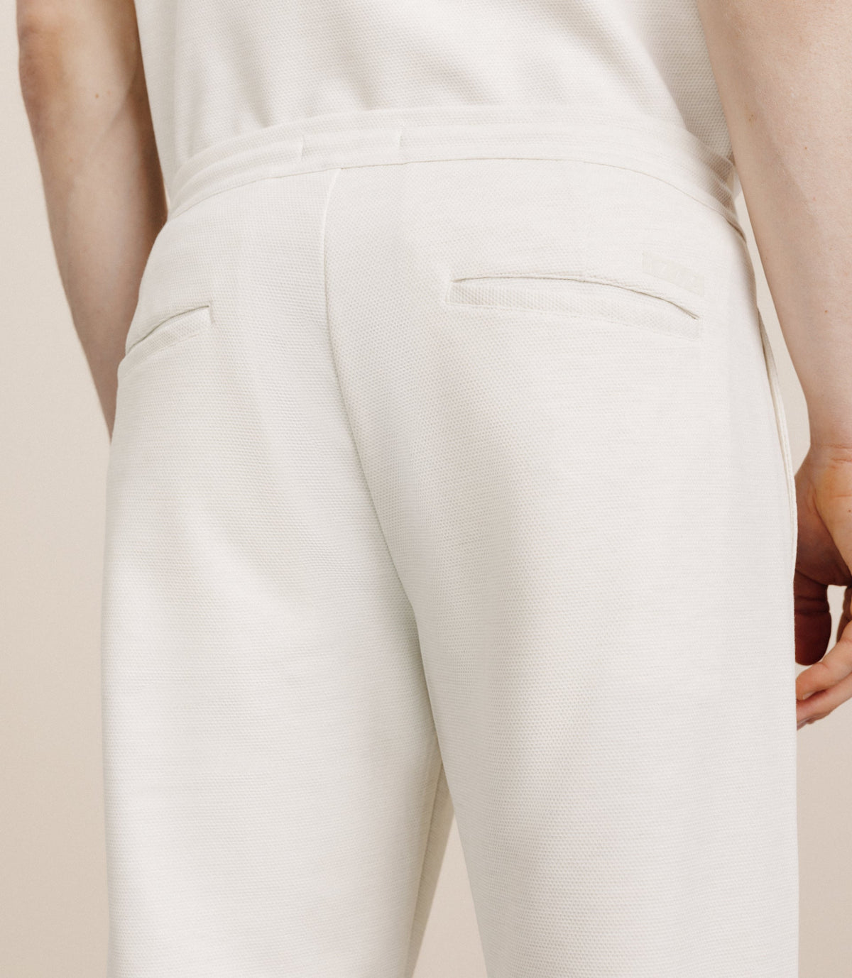 Pantalon élastiqué écru - IZAC