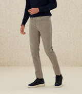 Pantalon en velours kaki clair "Casino" - IZAC