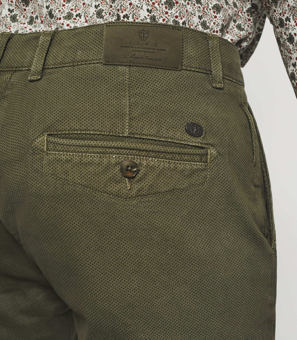 Pantalon slack slim kaki VITAMINE - IZAC