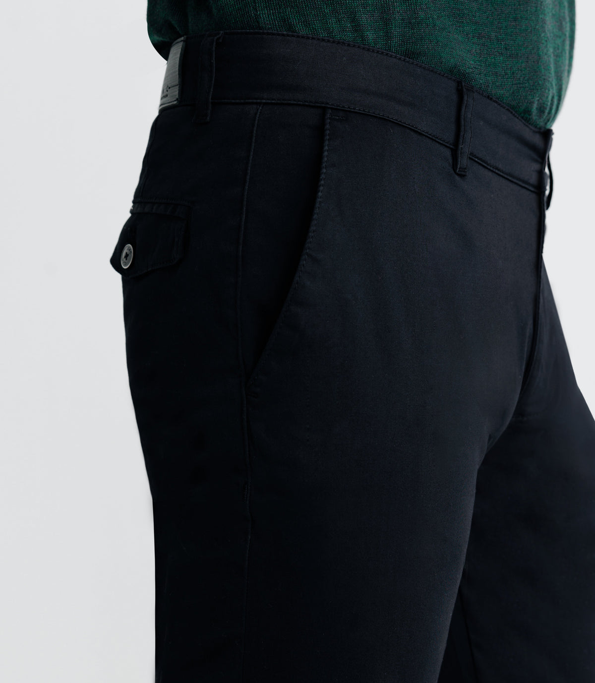 Pantalon chino satin noir - IZAC