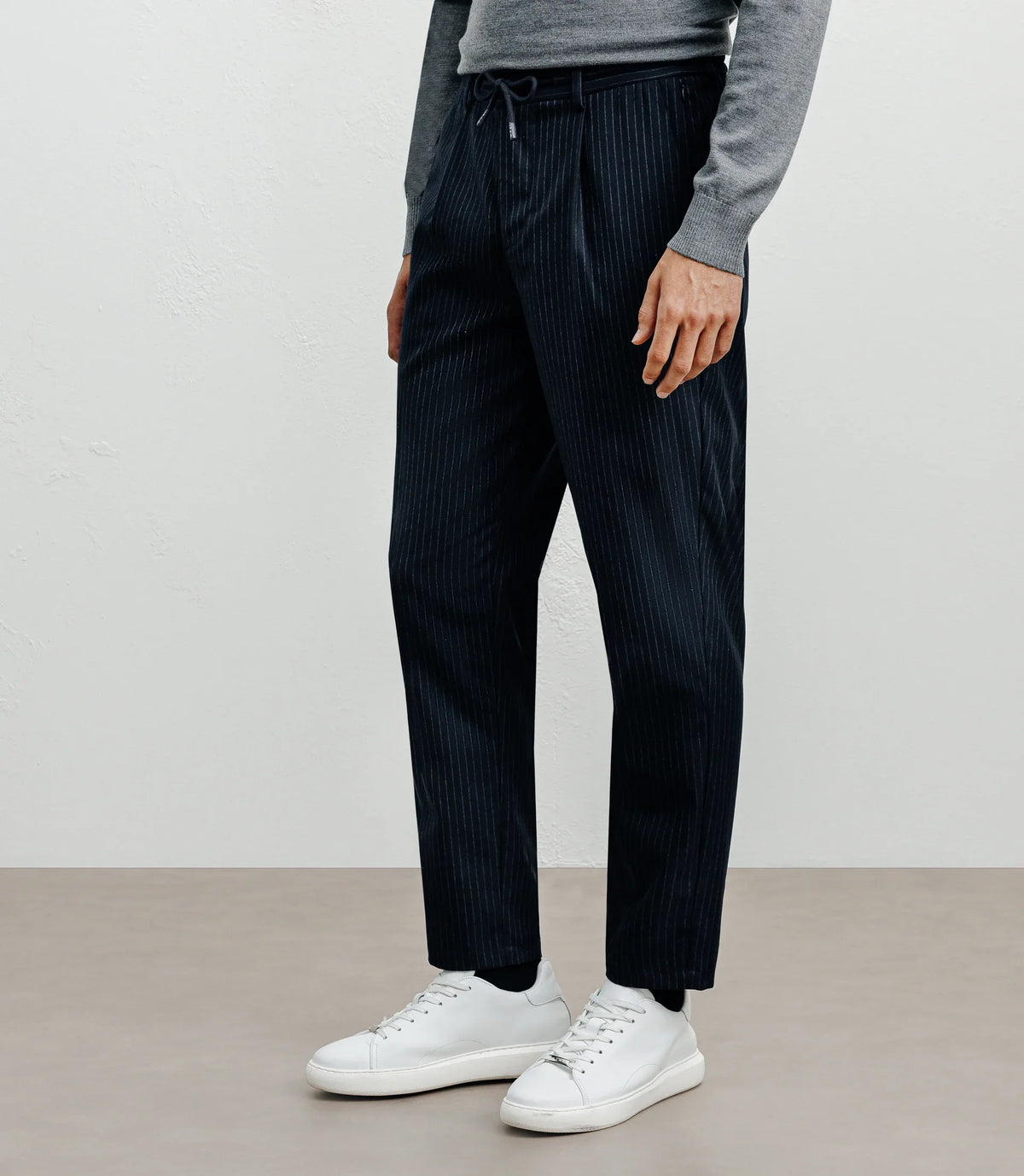 Pantalon rayé marine - IZAC
