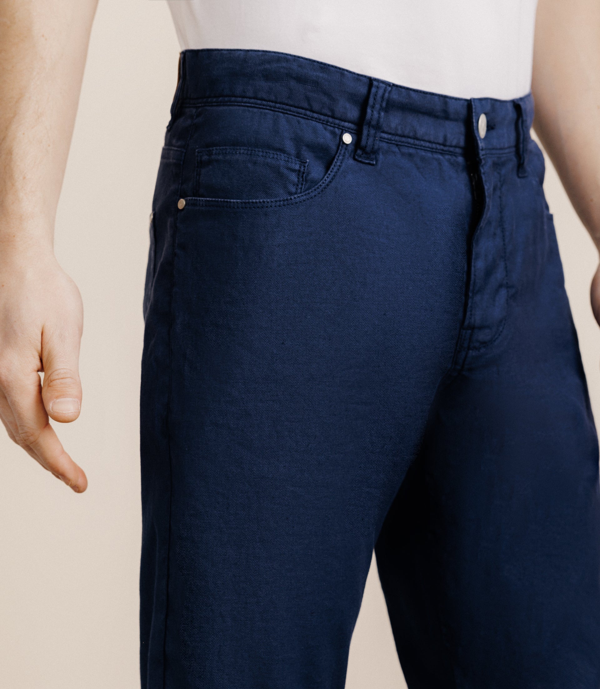 Pantalon droit en lin et coton marine - IZAC