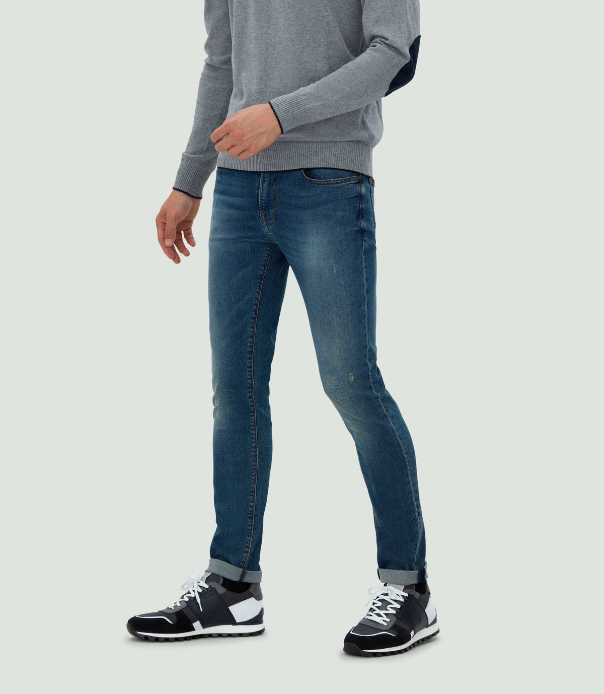 Jean effet usé bleu moyen "Raphael" - IZAC