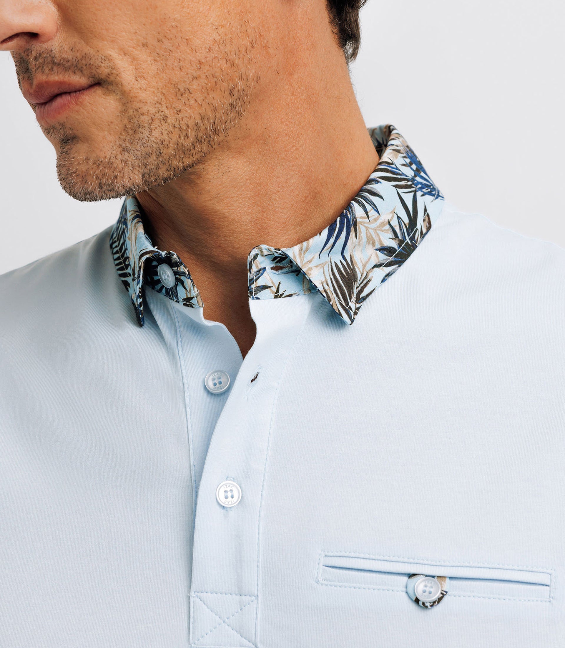 Polo avec broderie bleu ciel - IZAC