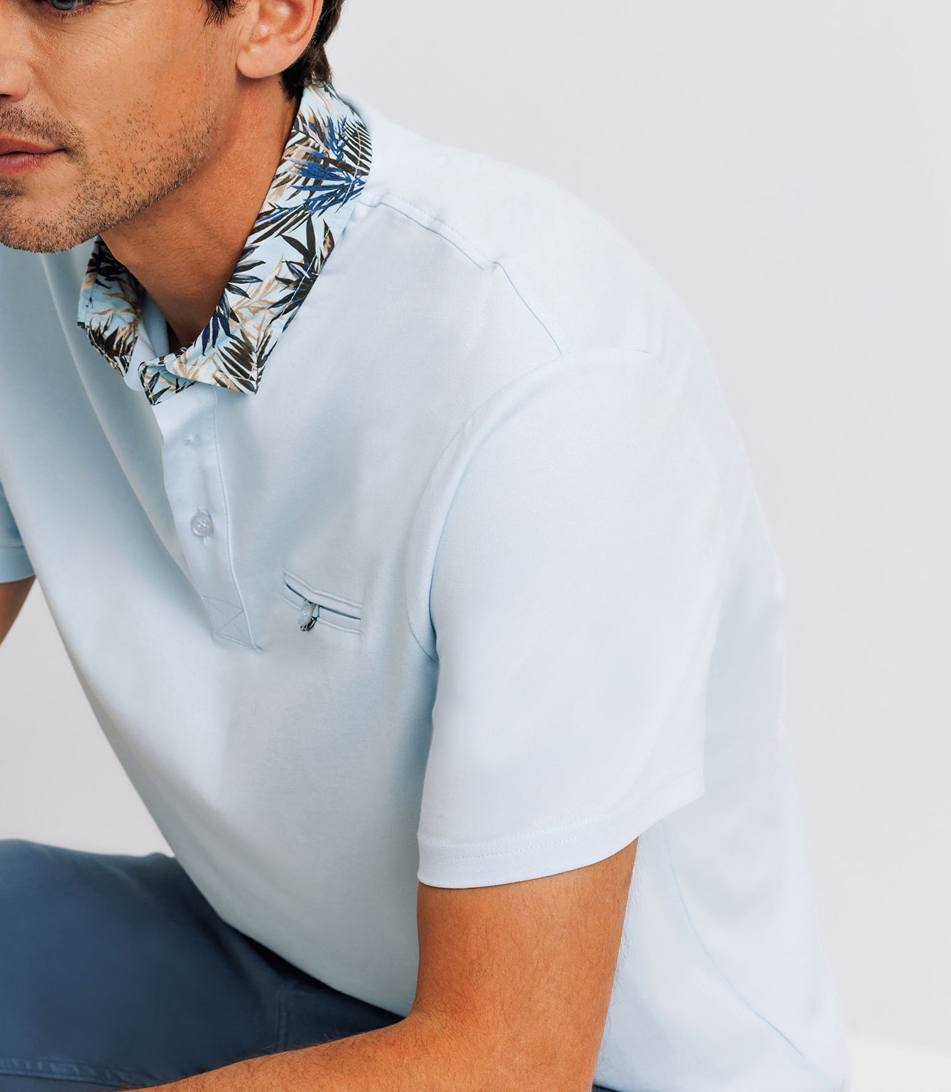 Polo avec broderie bleu ciel - IZAC