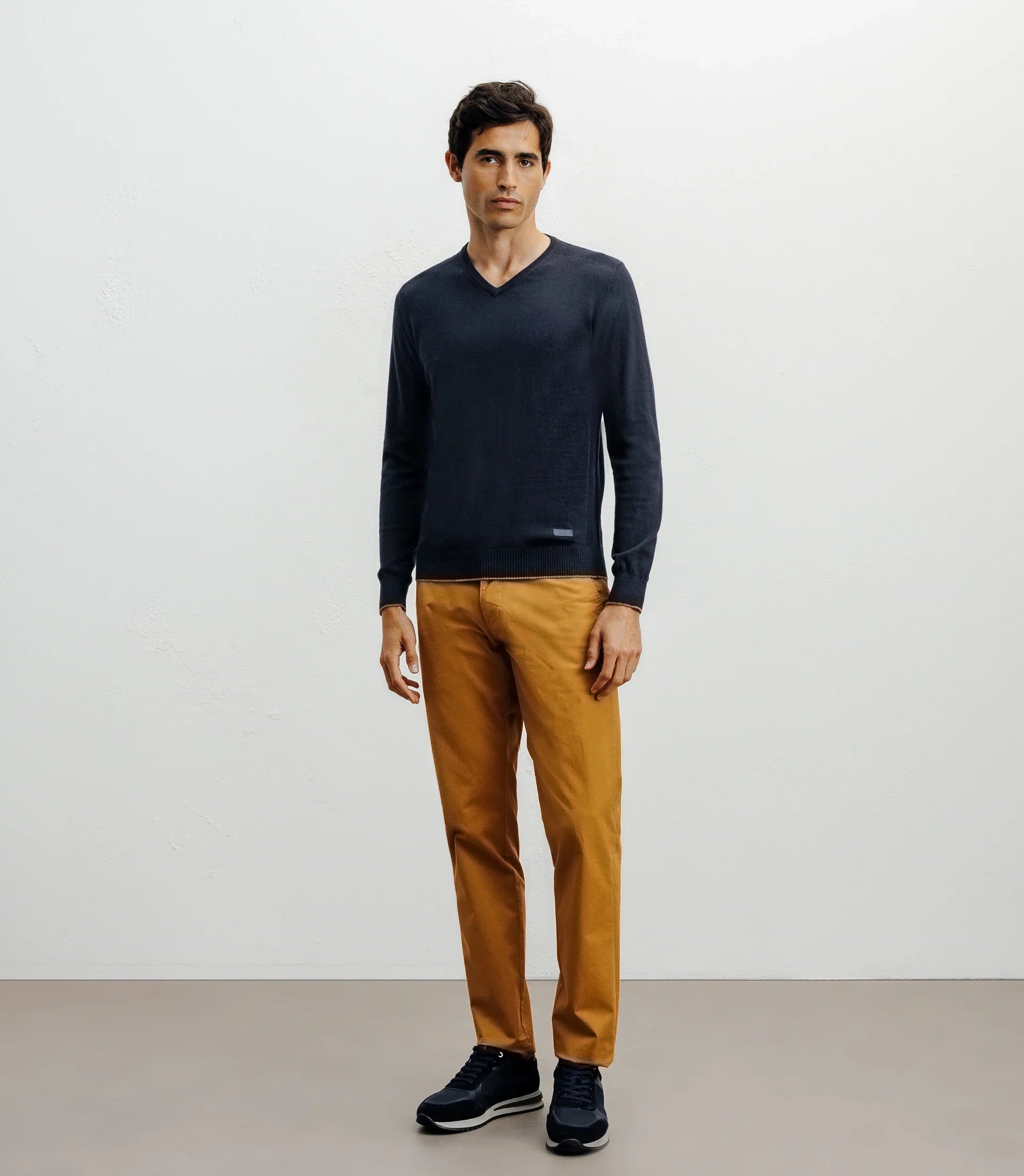 Pull col V marine - IZAC