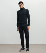Pull col roulé en laine mérinos noir - IZAC