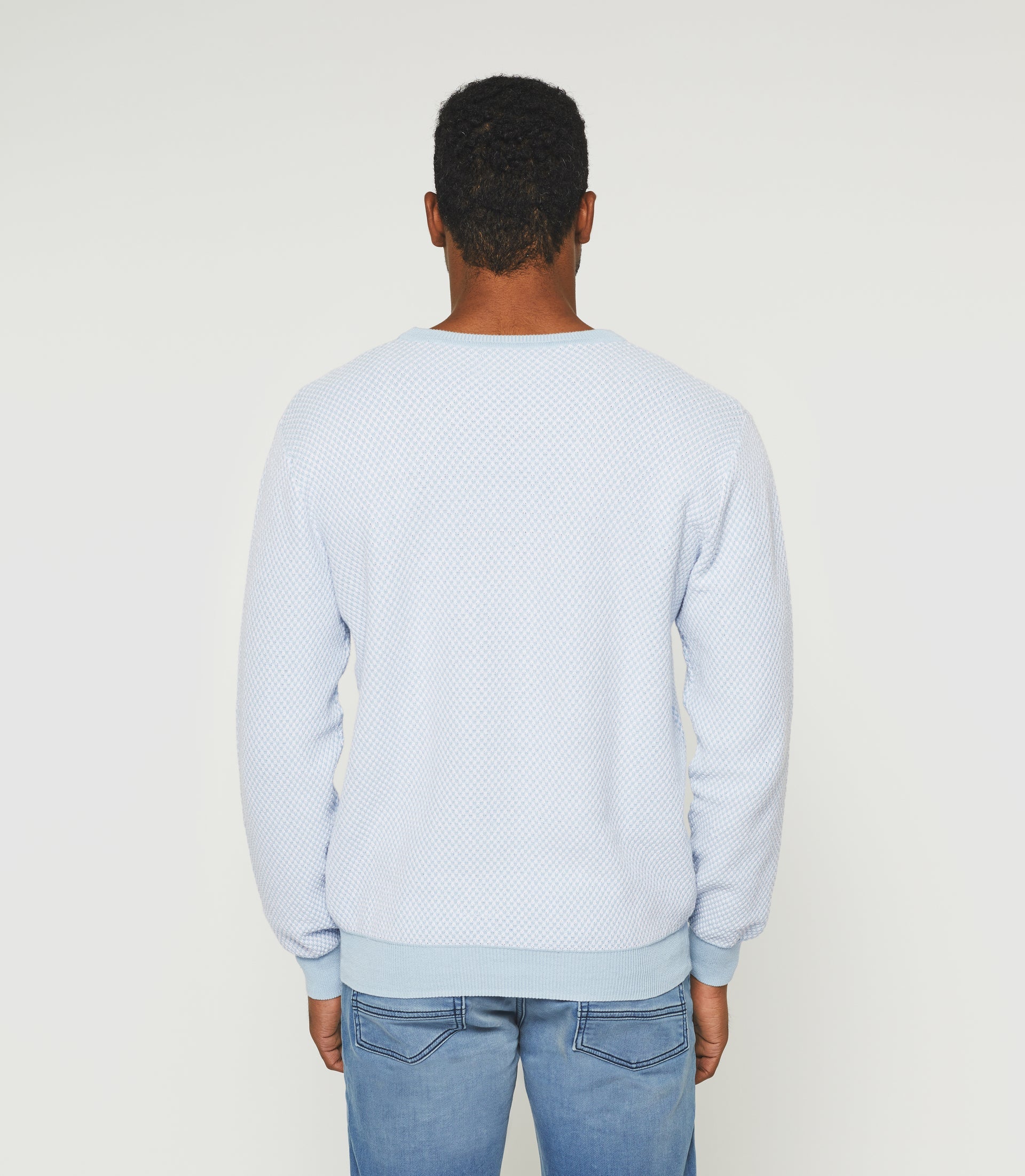 Pull col rond bleu ciel "Damian" - IZAC