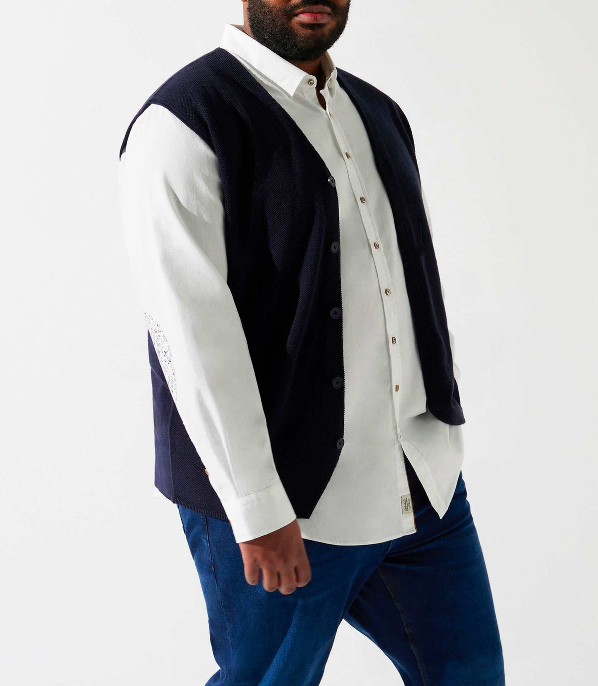 Gilet sans manches en maille marine DIVINBT - IZAC