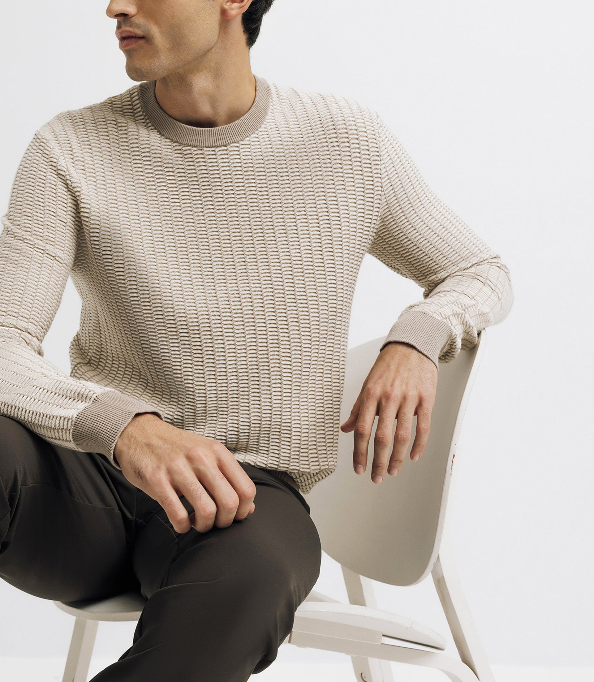 Pull col rond bicolore beige - IZAC