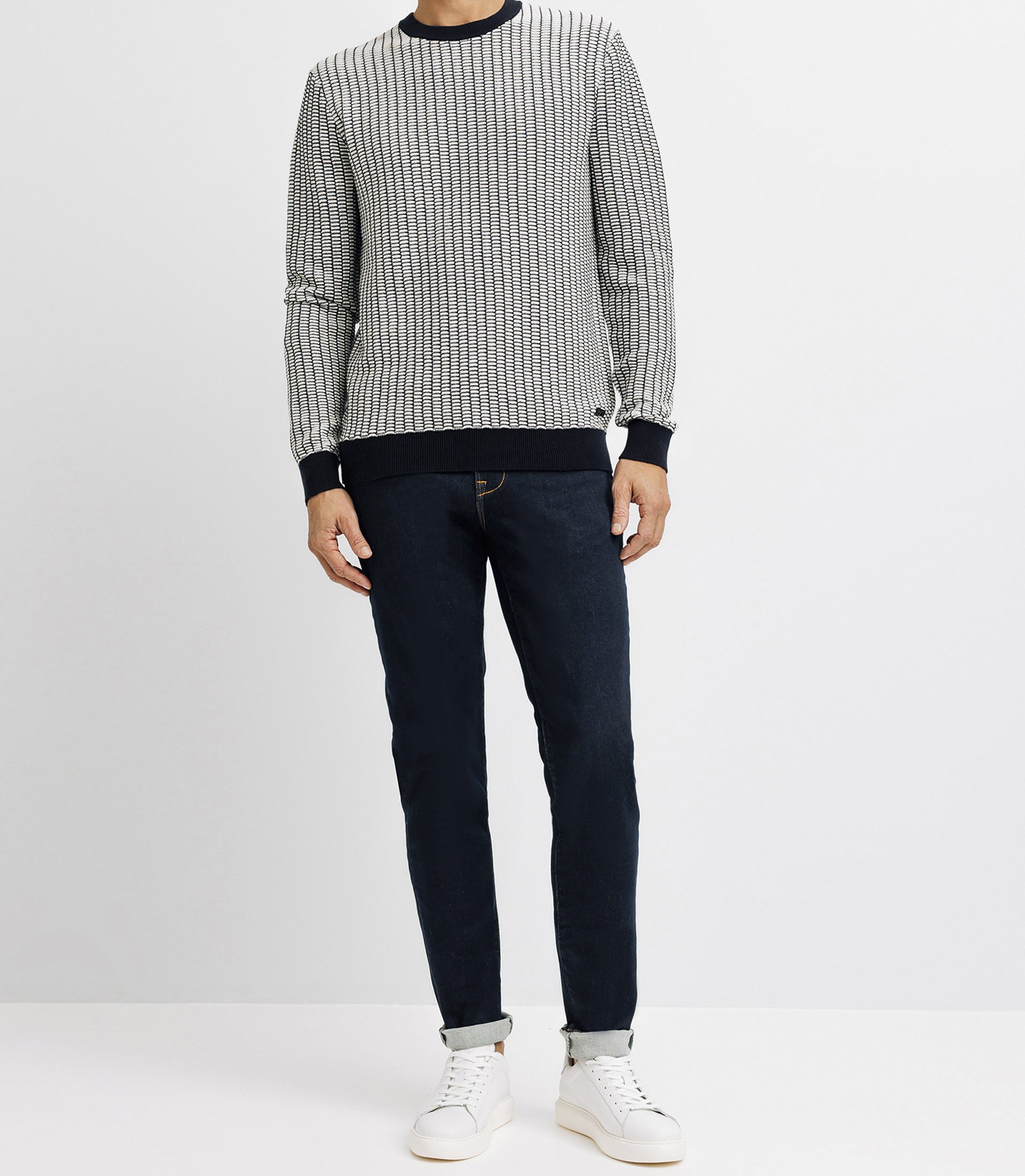 Pull col rond bicolore marine - IZAC