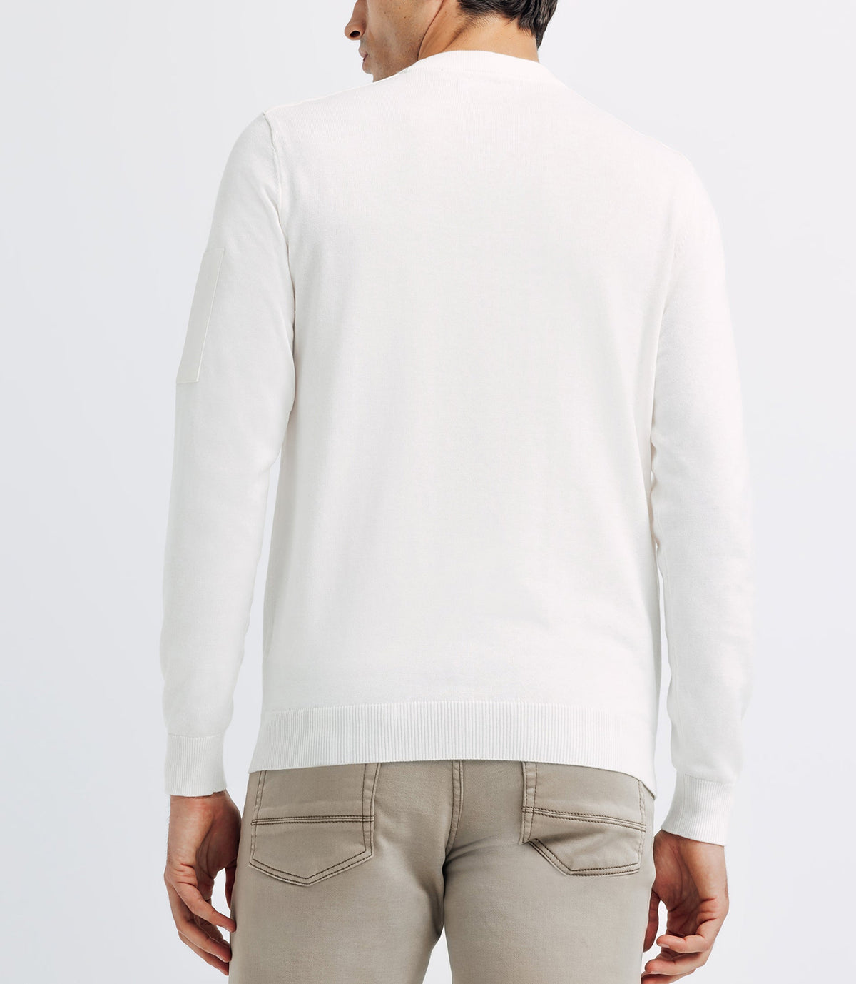 Pull col rond avec poche écru - IZAC